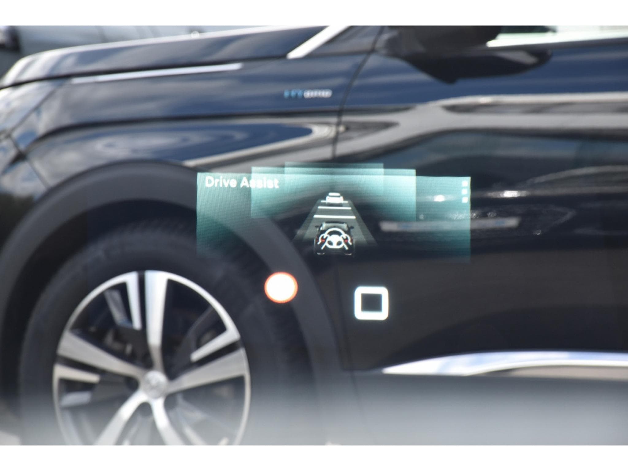 Citroën C5 X 1.2 130 PLUS EAT8 CUIR ACC HUD LANE 1° MAIN (2024) - Photo 17