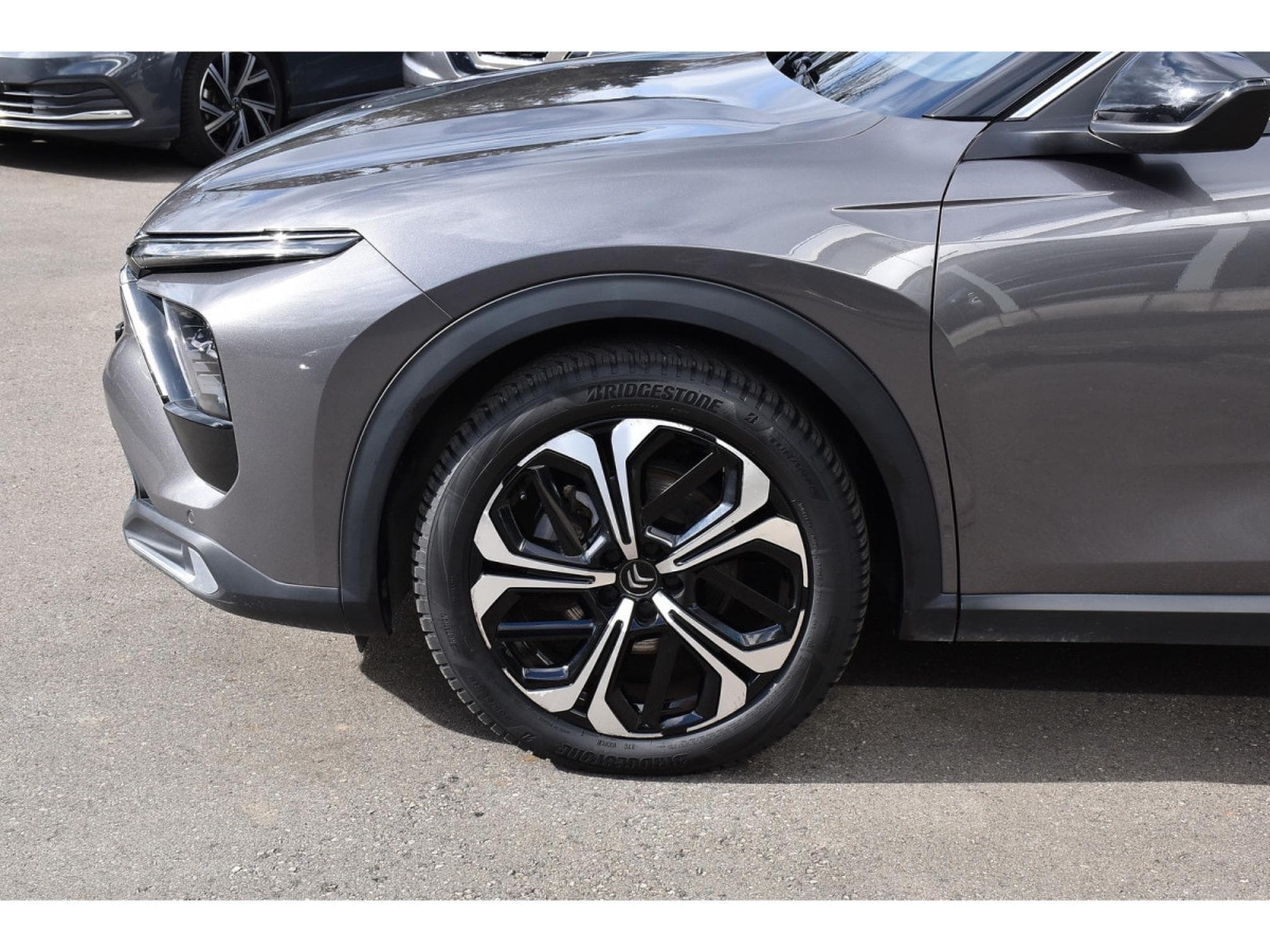 Citroën C5 X 1.2 130 PLUS EAT8 CUIR ACC HUD LANE 1° MAIN (2024) - Photo 5