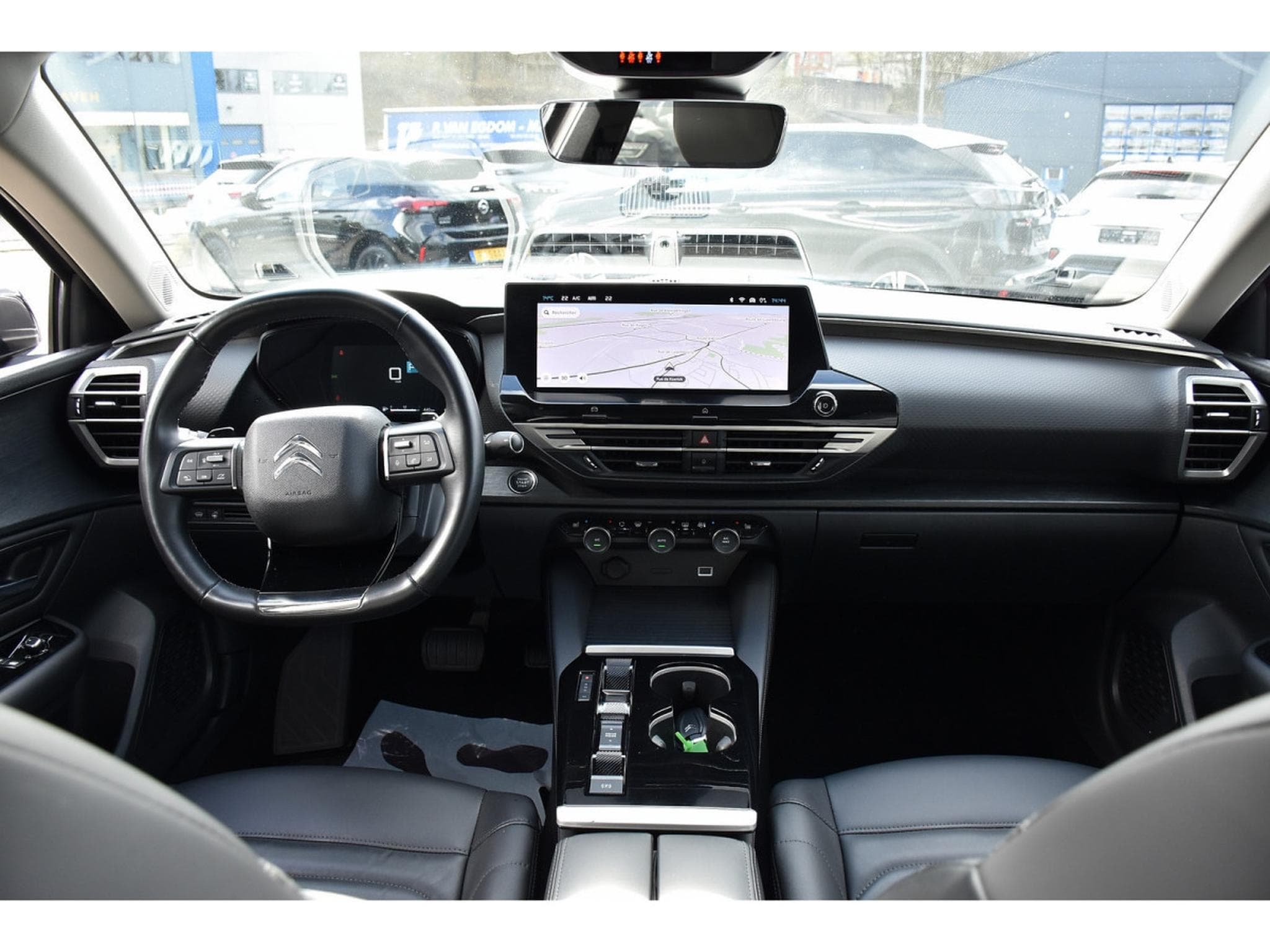 Citroën C5 X 1.2 130 PLUS EAT8 CUIR ACC HUD LANE 1° MAIN (2024) - Photo 9