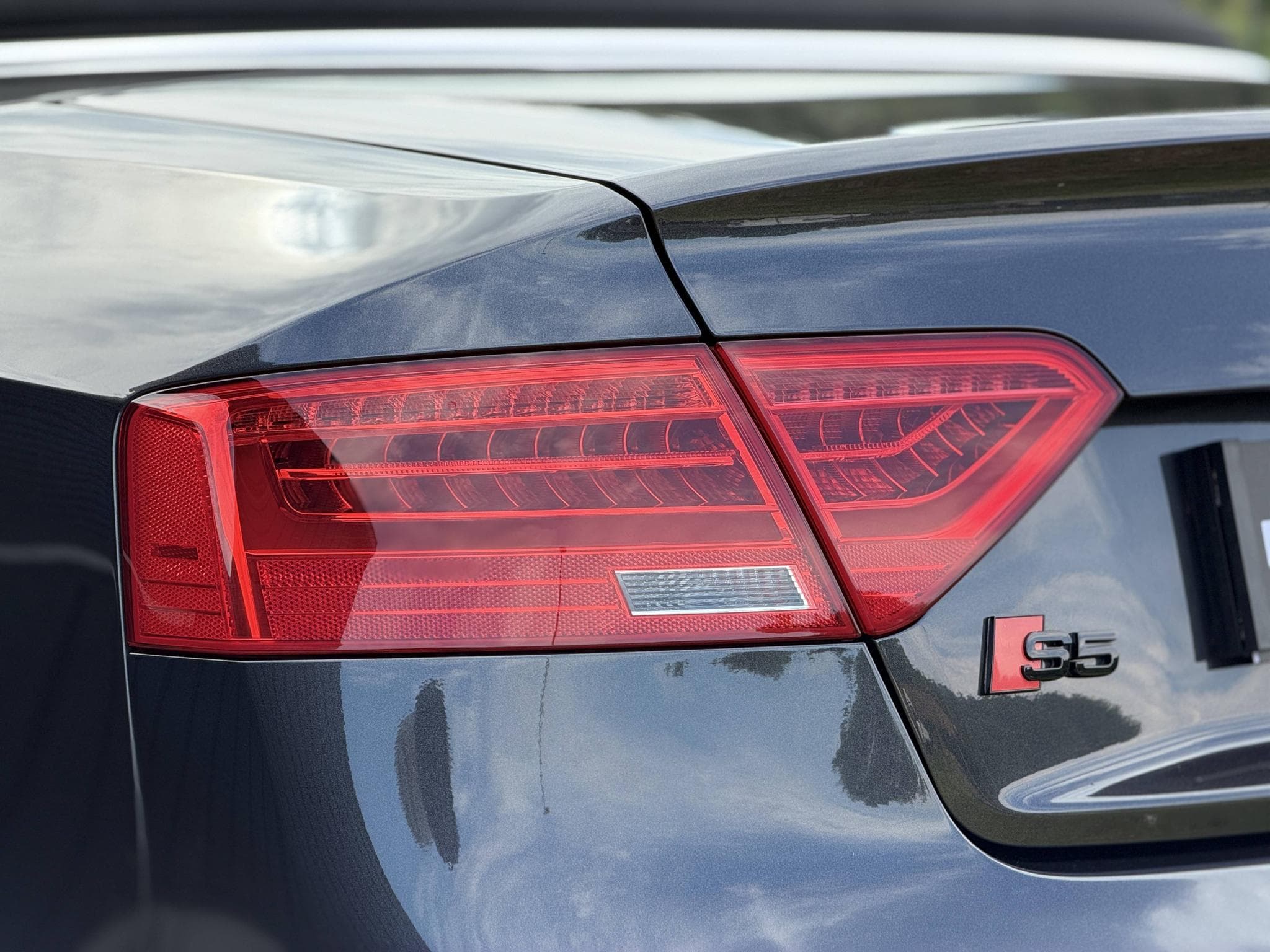 Audi S5 Cabriolet V6 333ch Quattro S tronic / B&O / ACC / Sièges Cli (2013) - Photo 28