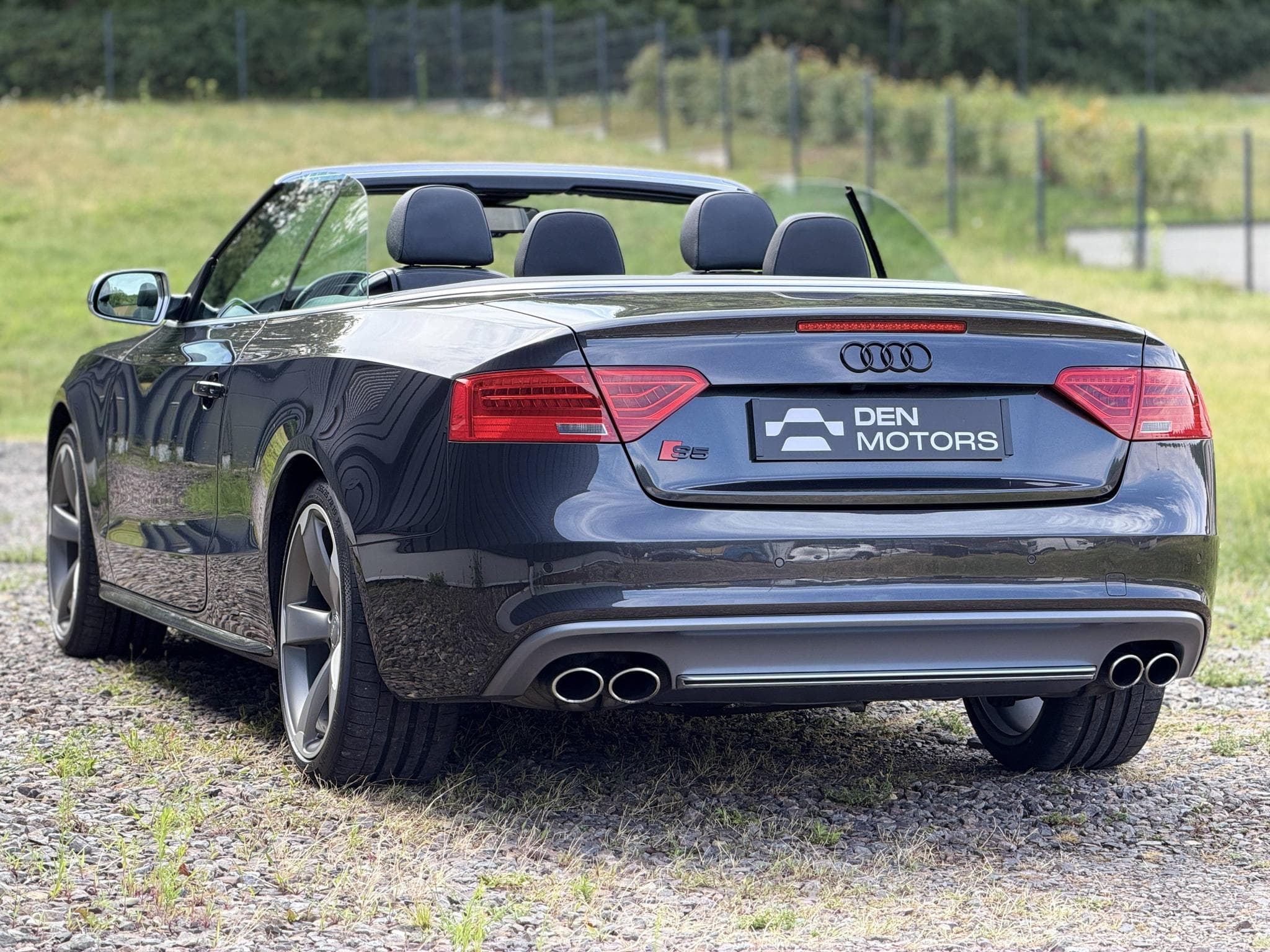 Audi S5 Cabriolet V6 333ch Quattro S tronic / B&O / ACC / Sièges Cli (2013) - Photo 36