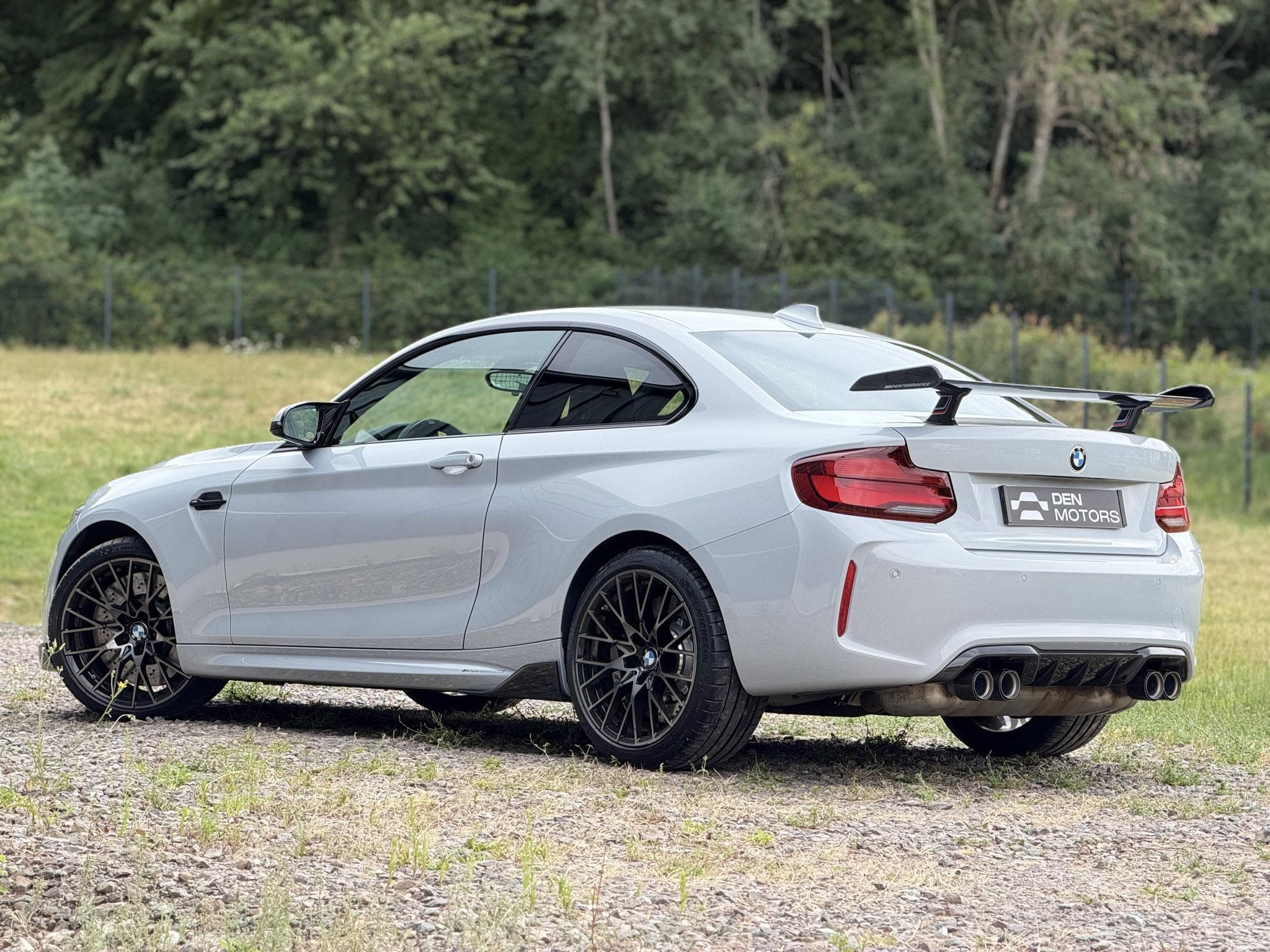 BMW M2 Competition DKG 410ch - 1ère Main / Gris Hockenheim / Pack M (2019) - Photo 8