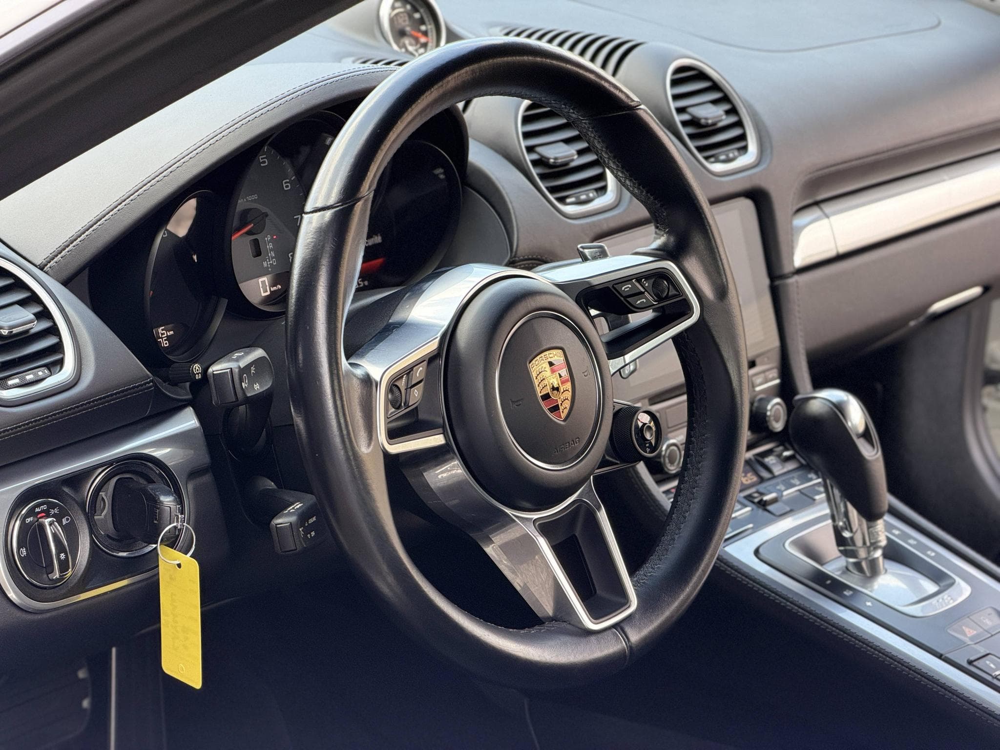 Porsche 718 2.5 350ch S PDK / Immat FR / 25 000€ d'options / Sport Chron (2018) - Photo 14