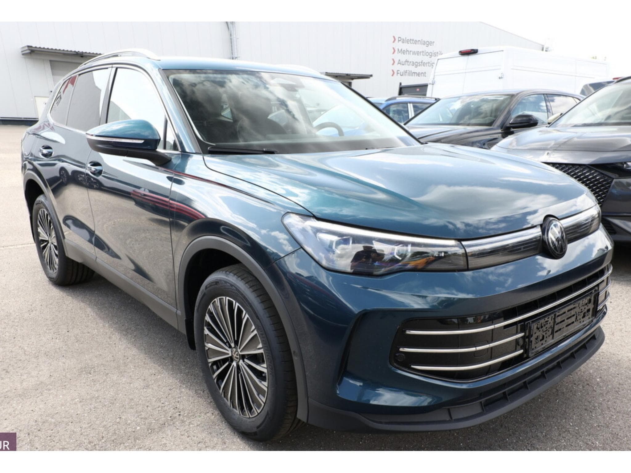 VW Tiguan Tiguan Elegance 4M Automatique DSL (2026) - Photo 2