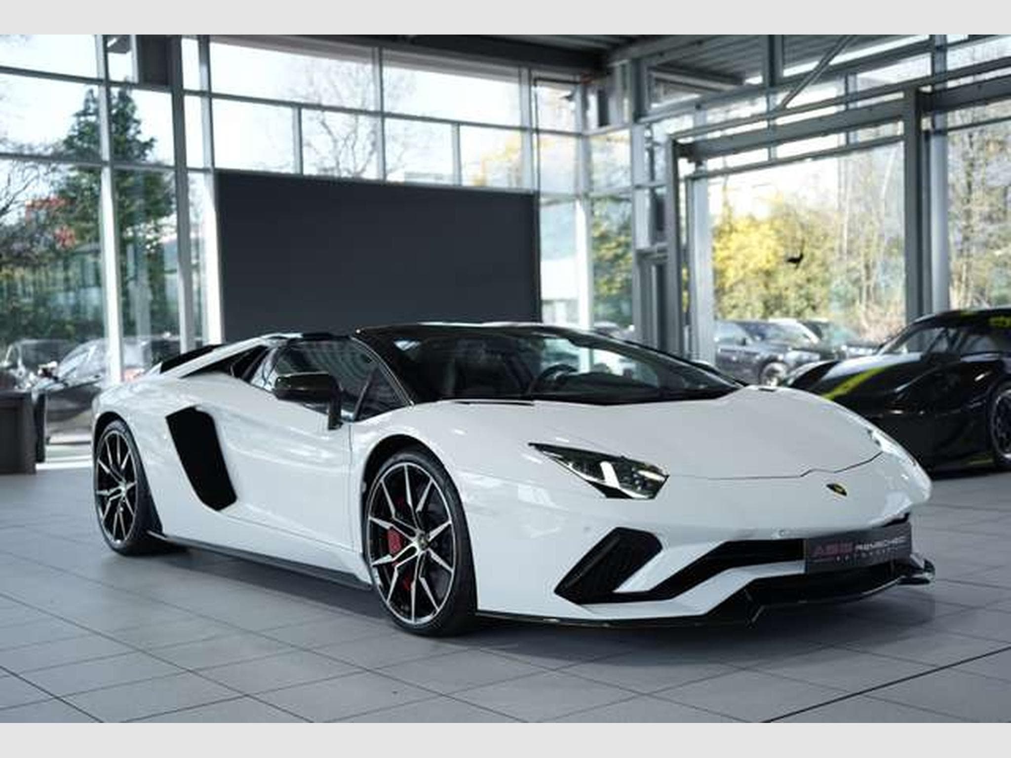 Lamborghini Aventador S Roadster *2.H *Carbon* LIFT* Dt.Fzg* (2019) - Photo 10