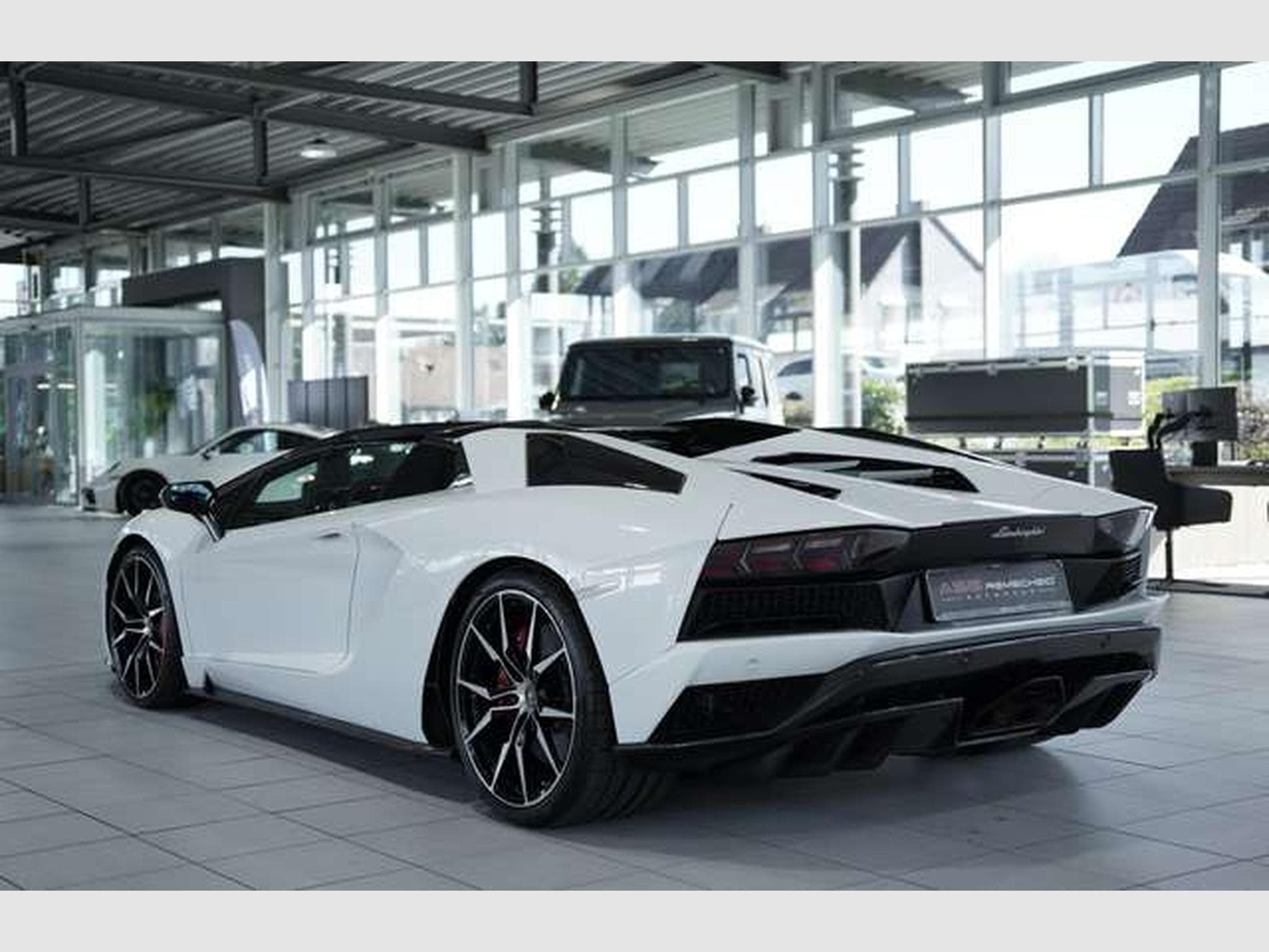 Lamborghini Aventador S Roadster *2.H *Carbon* LIFT* Dt.Fzg* (2019) - Photo 18