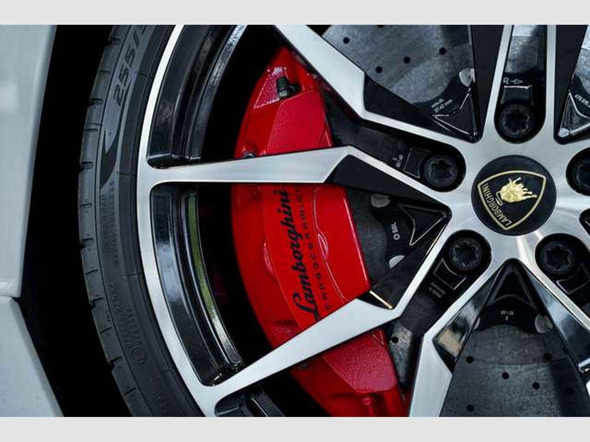 Lamborghini Aventador S Roadster *2.H *Carbon* LIFT* Dt.Fzg* (2019) - Photo 29