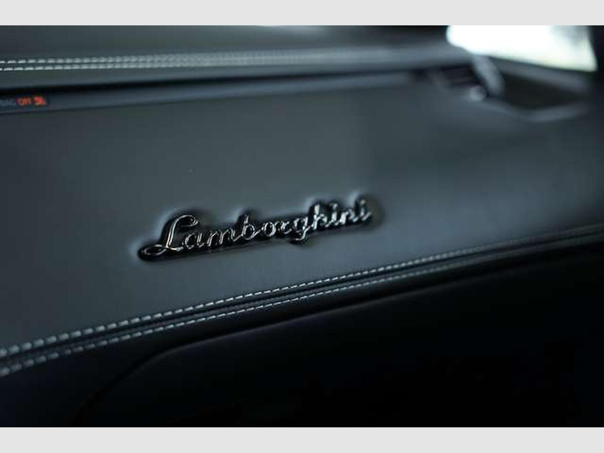 Lamborghini Aventador S Roadster *2.H *Carbon* LIFT* Dt.Fzg* (2019) - Photo 48