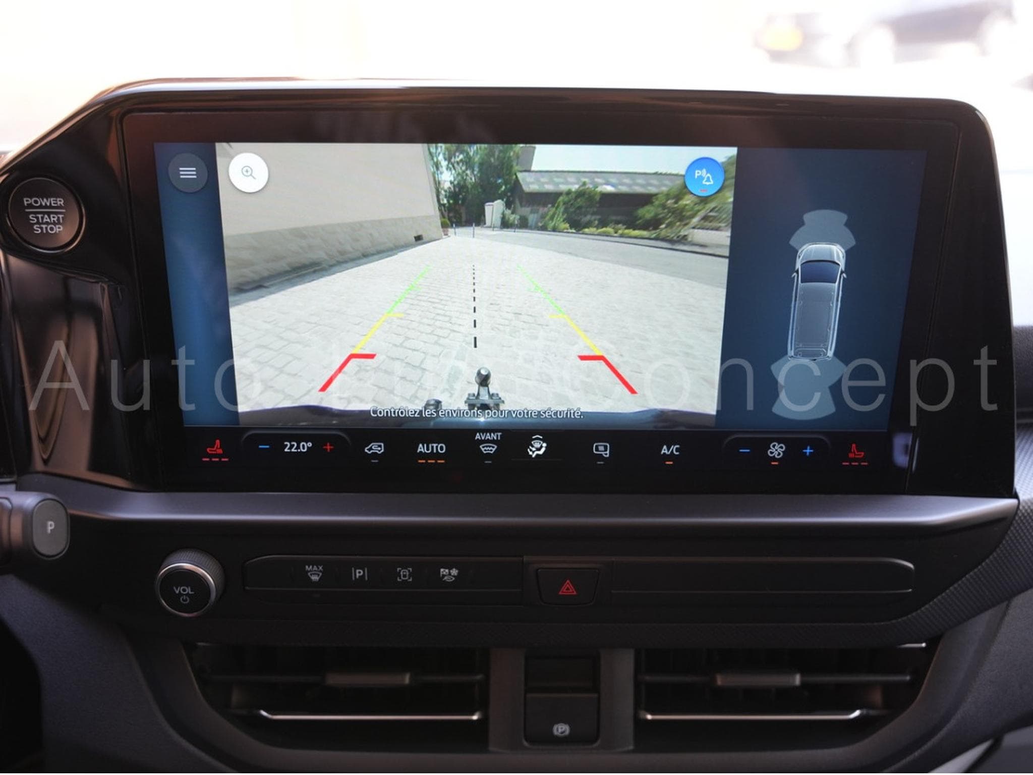 Ford Transit Fourgon 300 L2 Limited 2.0 EcoBlue 170 AT8 (2024) - Photo 18