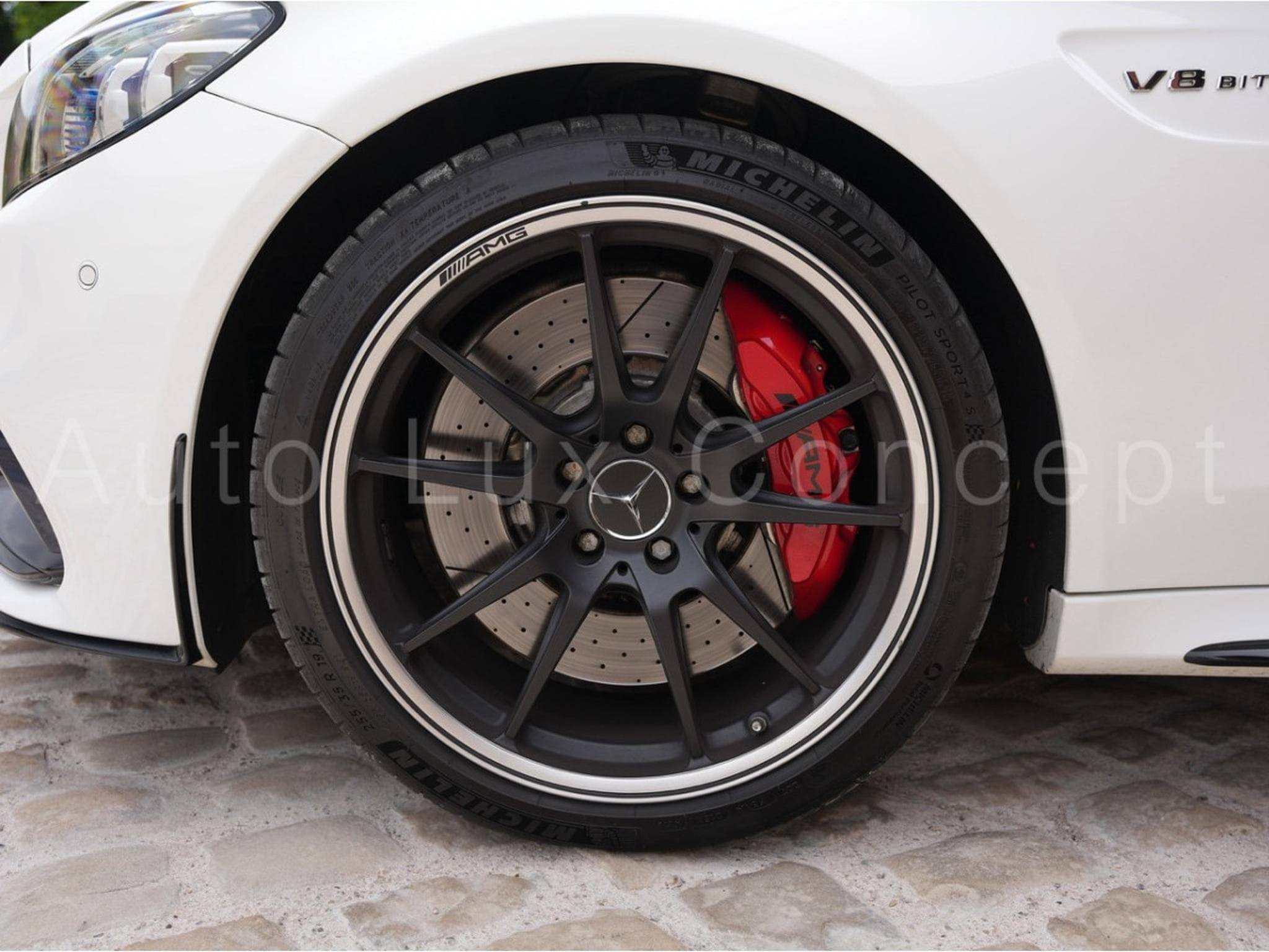 Mercedes C 63 AMG S Coupé (2020) - Photo 11