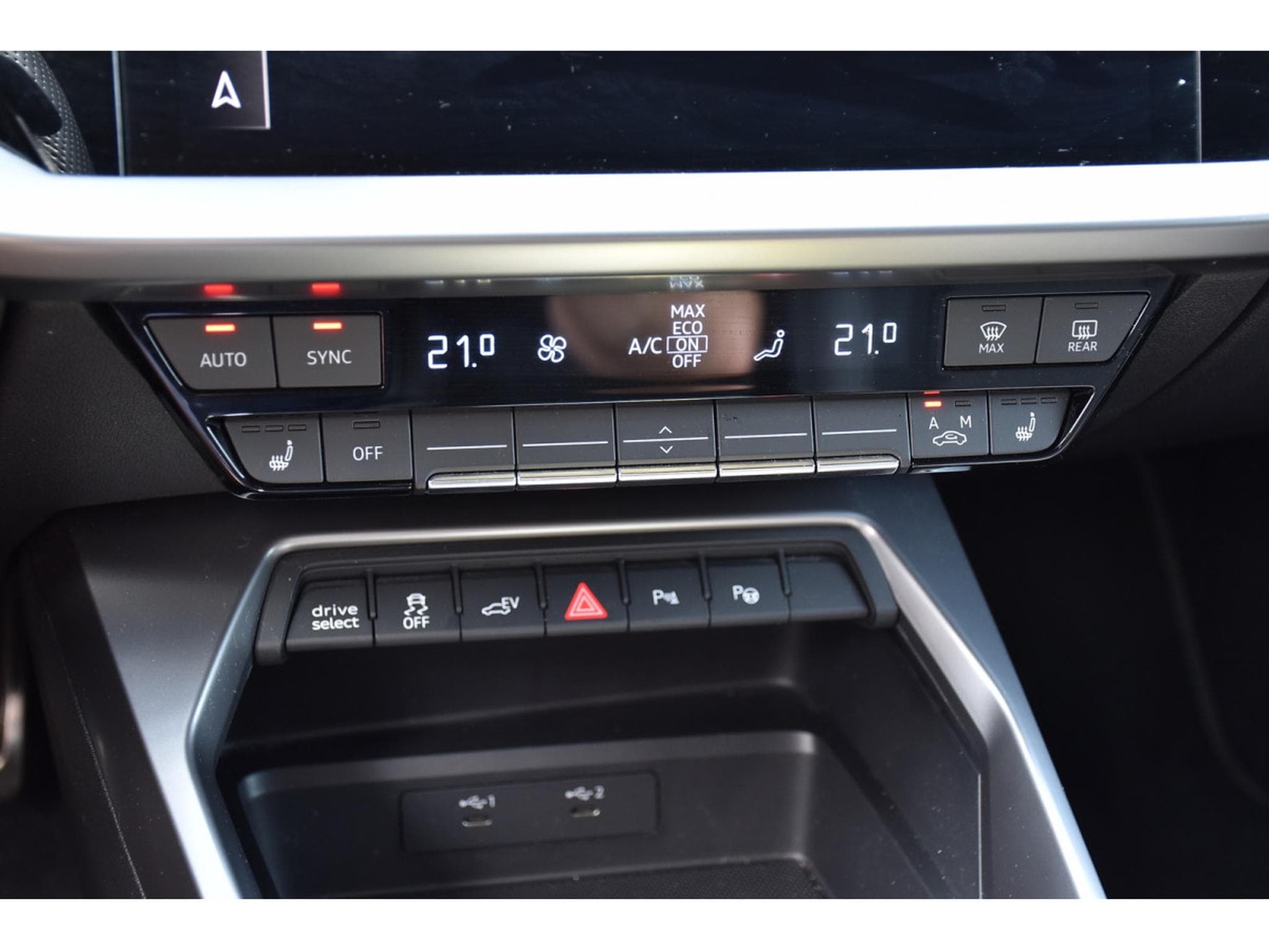Audi A3 Sportback 40 TFSIe PHEV  S-Line S-Tronic ACC LANE CAM PARK (2023) - Photo 21