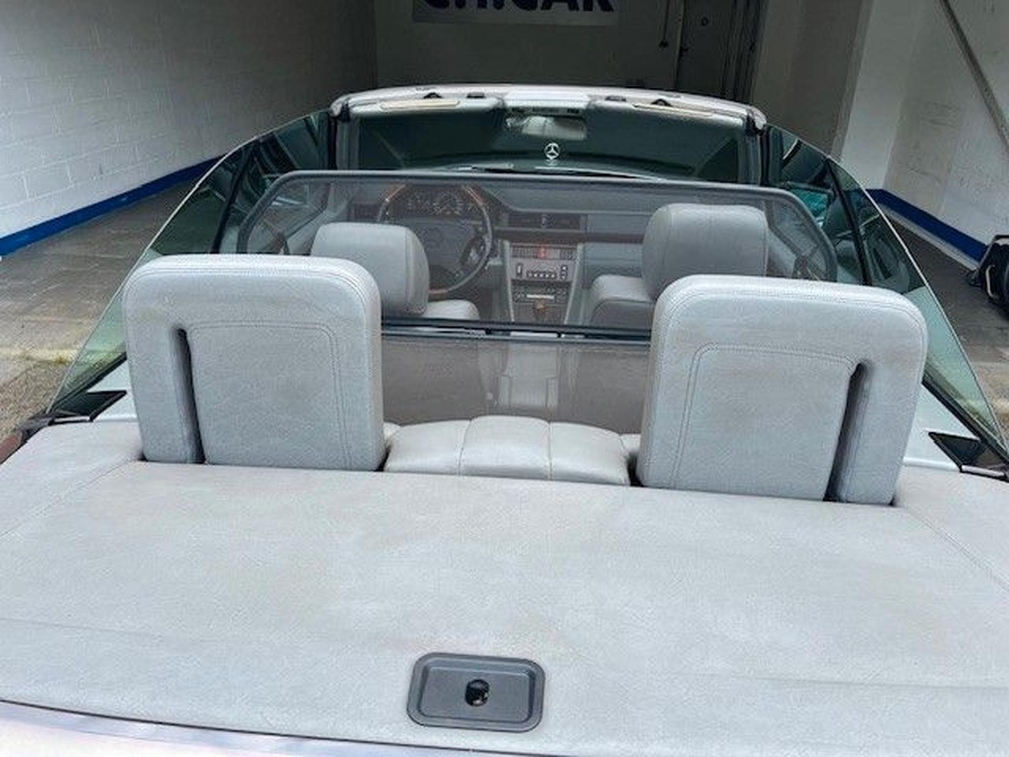 Mercedes E 320 AMG Line -  W124 (1995) - Photo 18