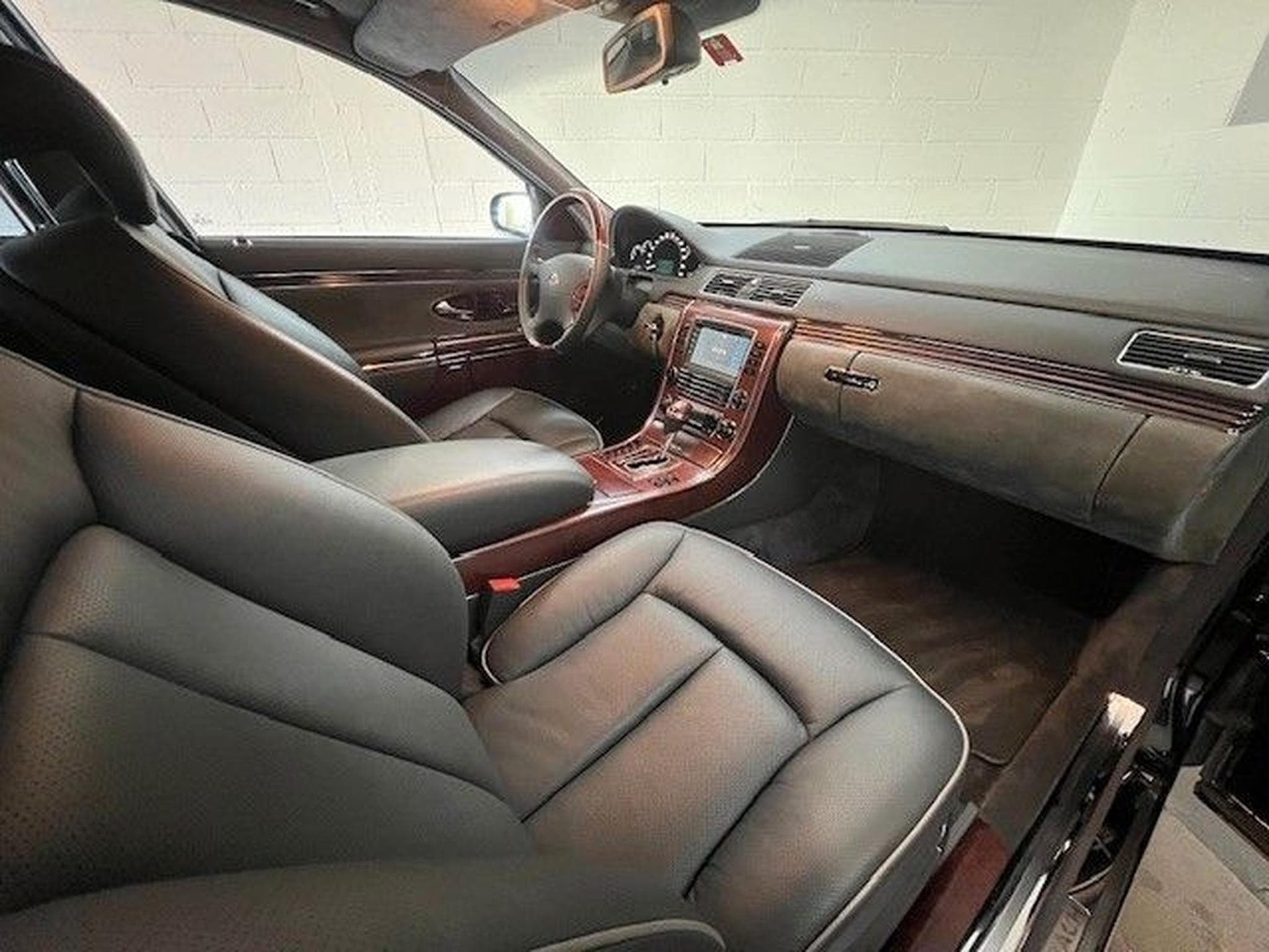 Maybach 62 - 23000km - 1H - Magic Sky -Perfect Condition (2007) - Photo 18