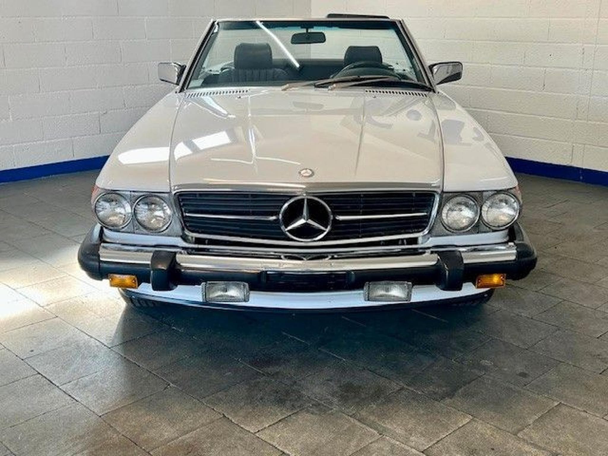 Mercedes SL 560 R107- top Zustand - 2 HAND (1988) - Photo 22