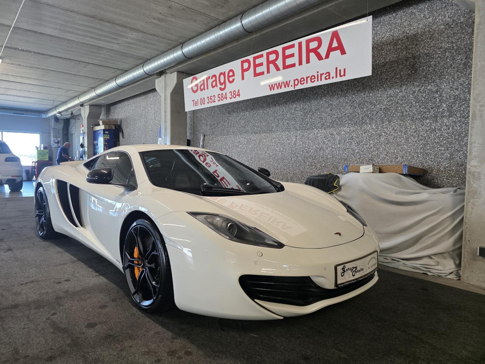 McLaren MP4-12C MP4-12C Carbon EX VIP CRISTIANO RONALDO (2012) - Photo 4