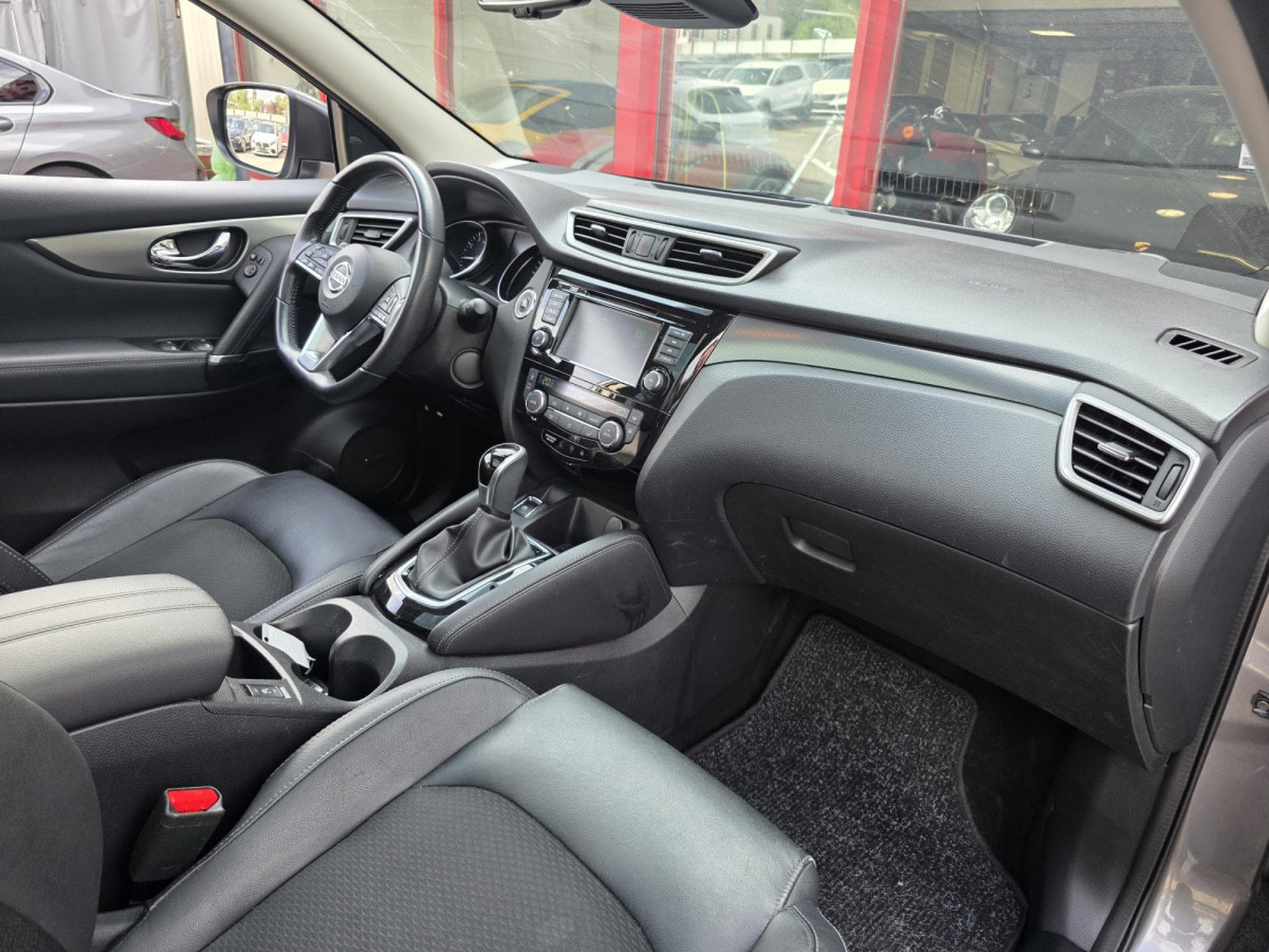 Nissan Qashqai Nissan Qashqai 1.3 159 Cv Auto Navi Toit Pano (2019) - Photo 6