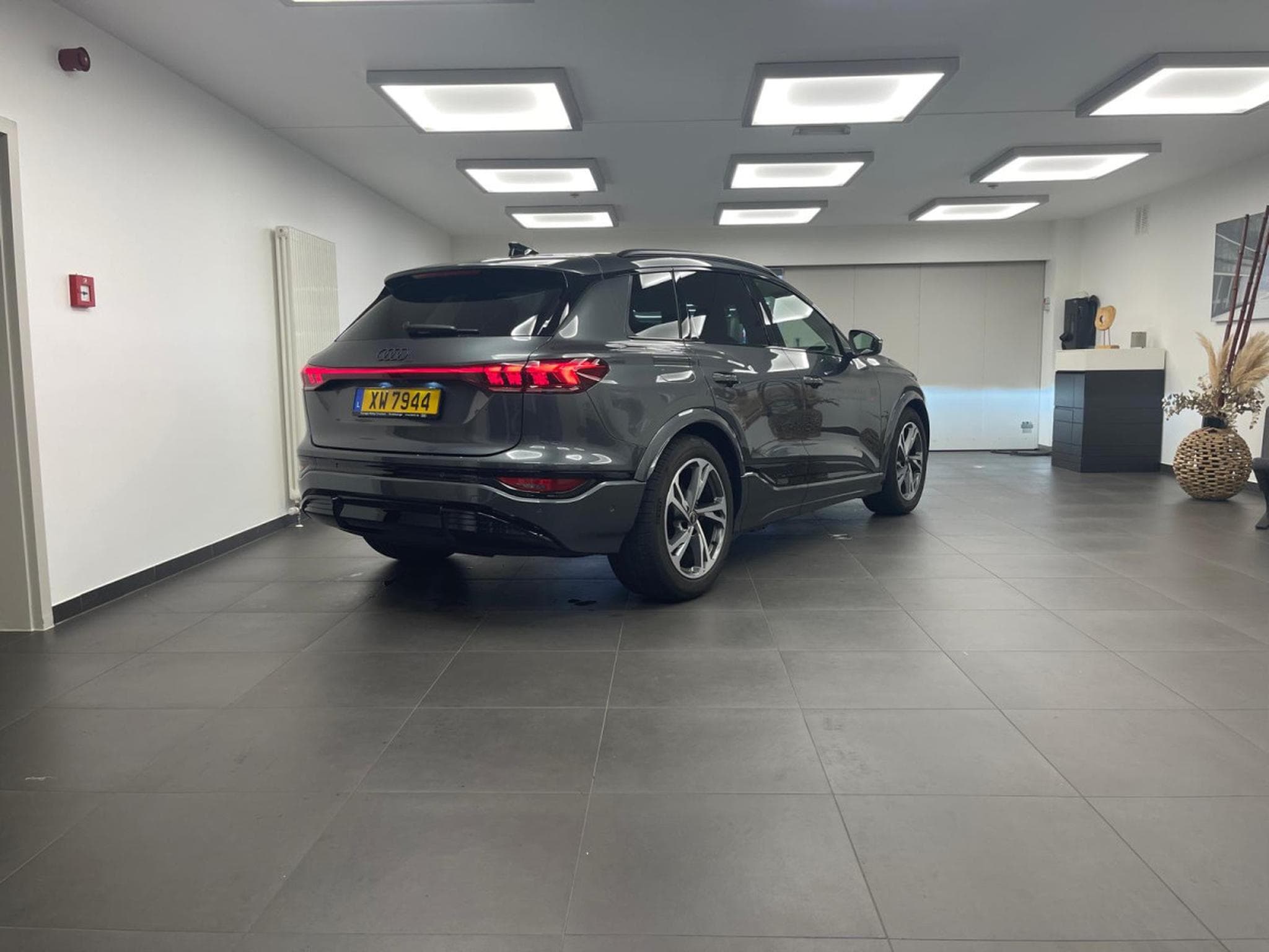 Audi Q6 e-tron S line 252 CH / 185 kW (2025) - Photo 7
