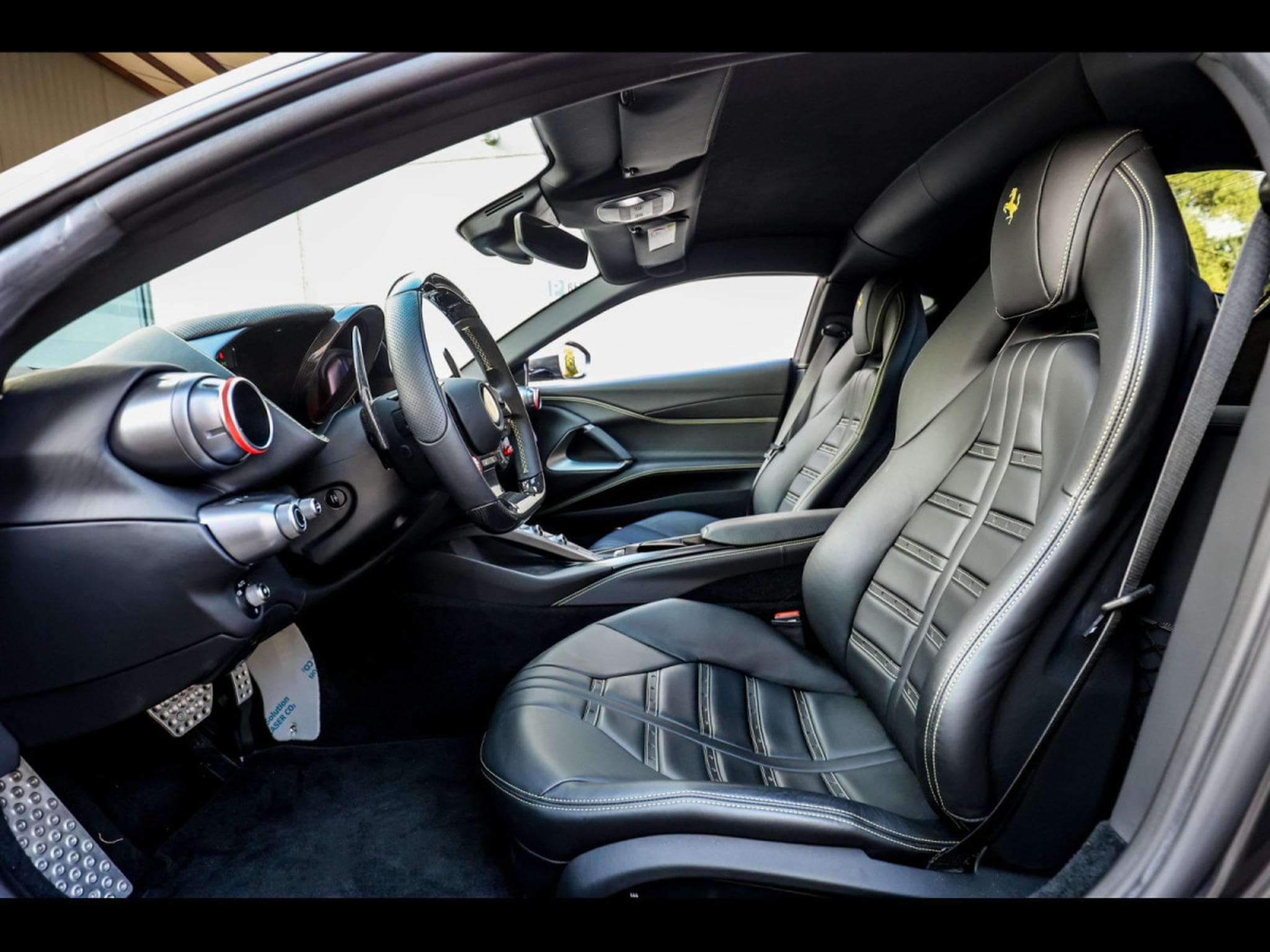 Ferrari 812 Superfast 6.5 V12 - GRIGIO SILVERSTONE 740 – FERRARI WARRANT (2020) - Photo 13