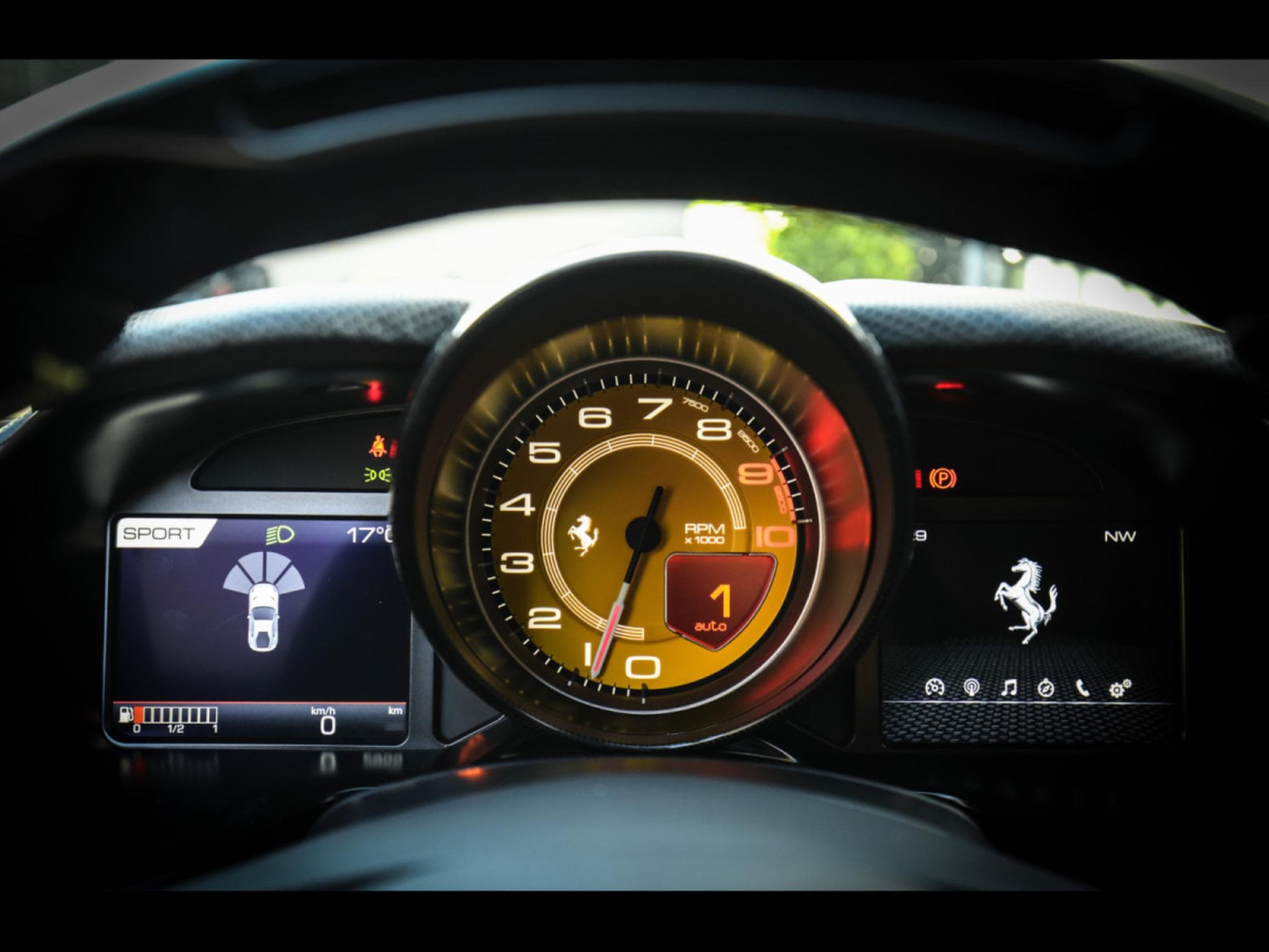 Ferrari 812 Superfast 6.5 V12 - GRIGIO SILVERSTONE 740 – FERRARI WARRANT (2020) - Photo 15