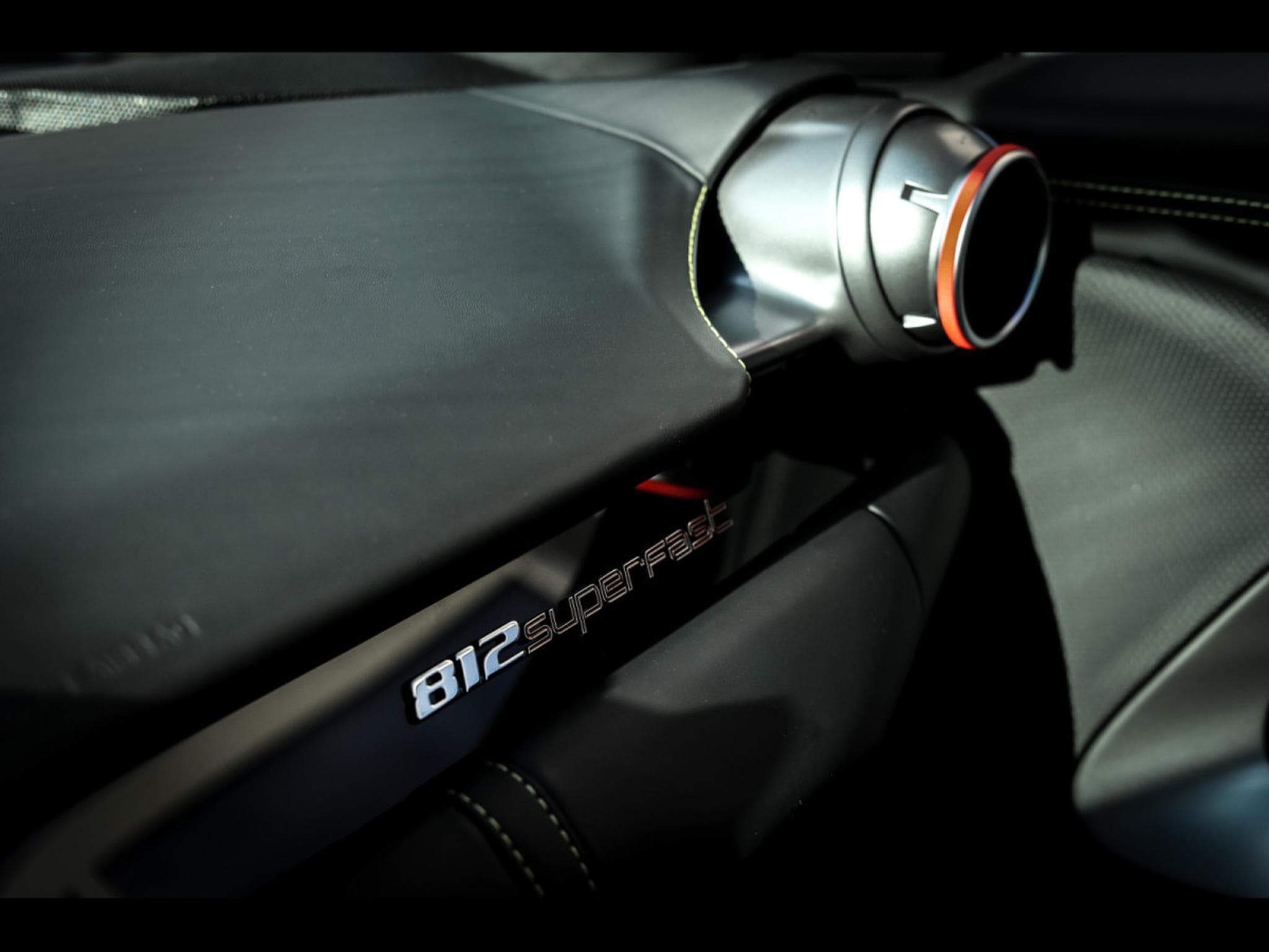 Ferrari 812 Superfast 6.5 V12 - GRIGIO SILVERSTONE 740 – FERRARI WARRANT (2020) - Photo 17