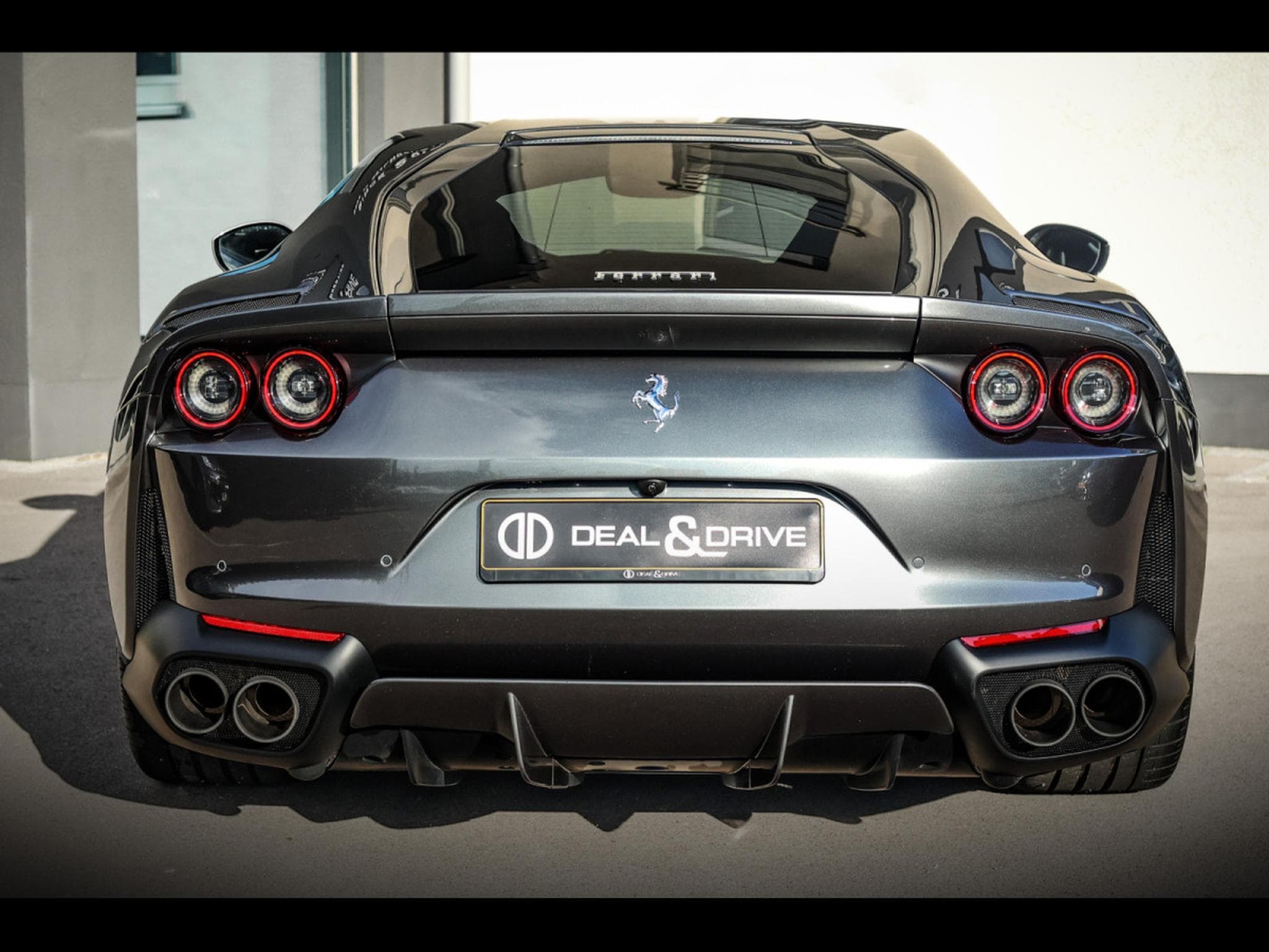 Ferrari 812 Superfast 6.5 V12 - GRIGIO SILVERSTONE 740 – FERRARI WARRANT (2020) - Photo 4
