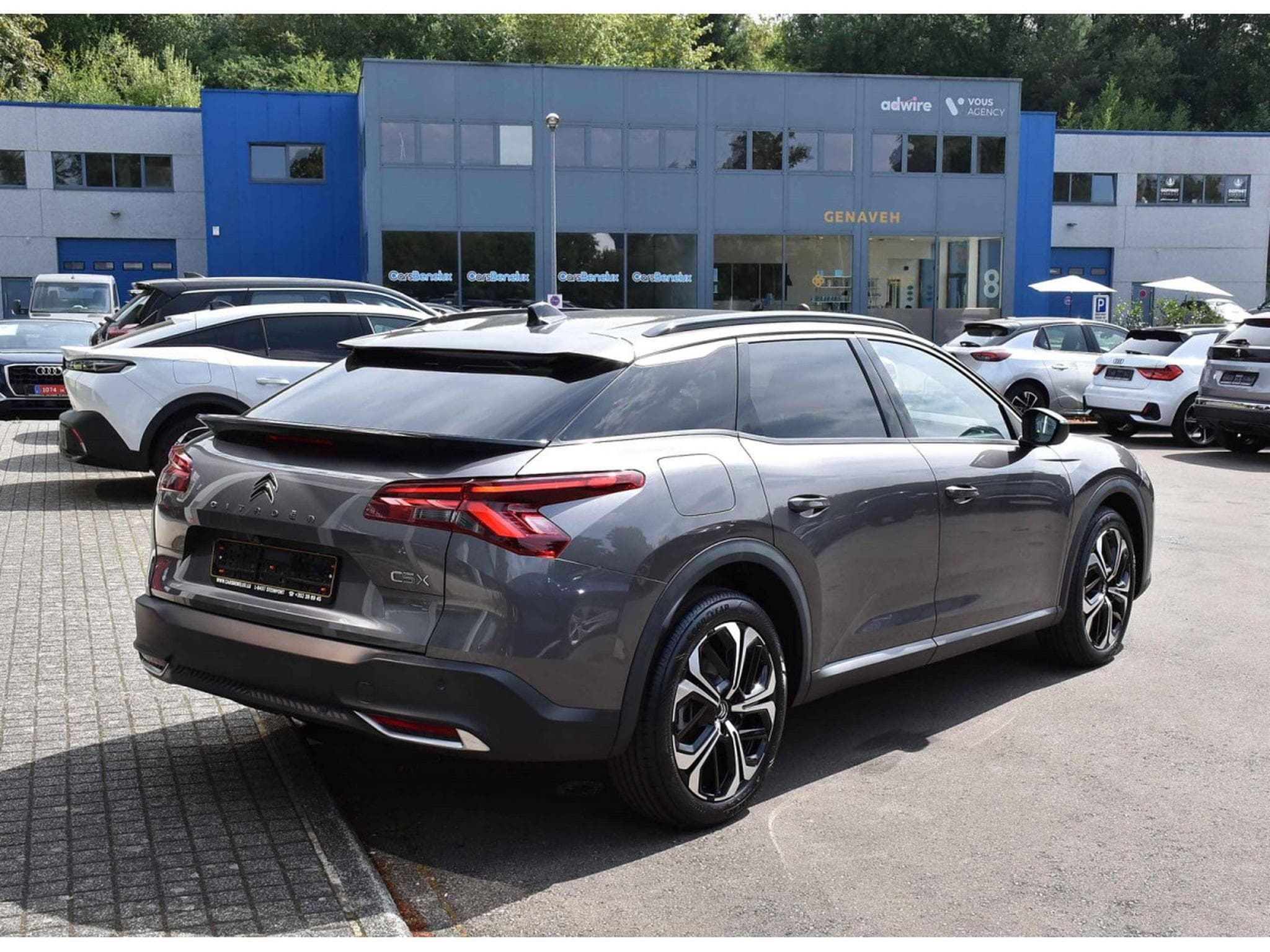 Citroën C5 X 1.2 PureTech PLUS EAT8 CUIR MEMO VENT ACC HUD LANE 1° MAIN (2024) - Photo 4