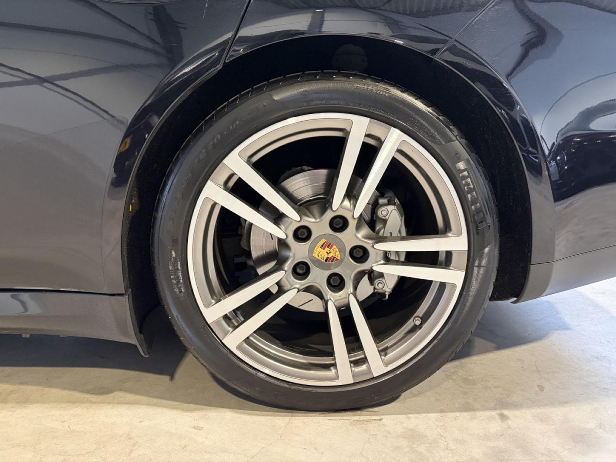 Porsche Panamera Panamera 4 S (2015) - Photo 23