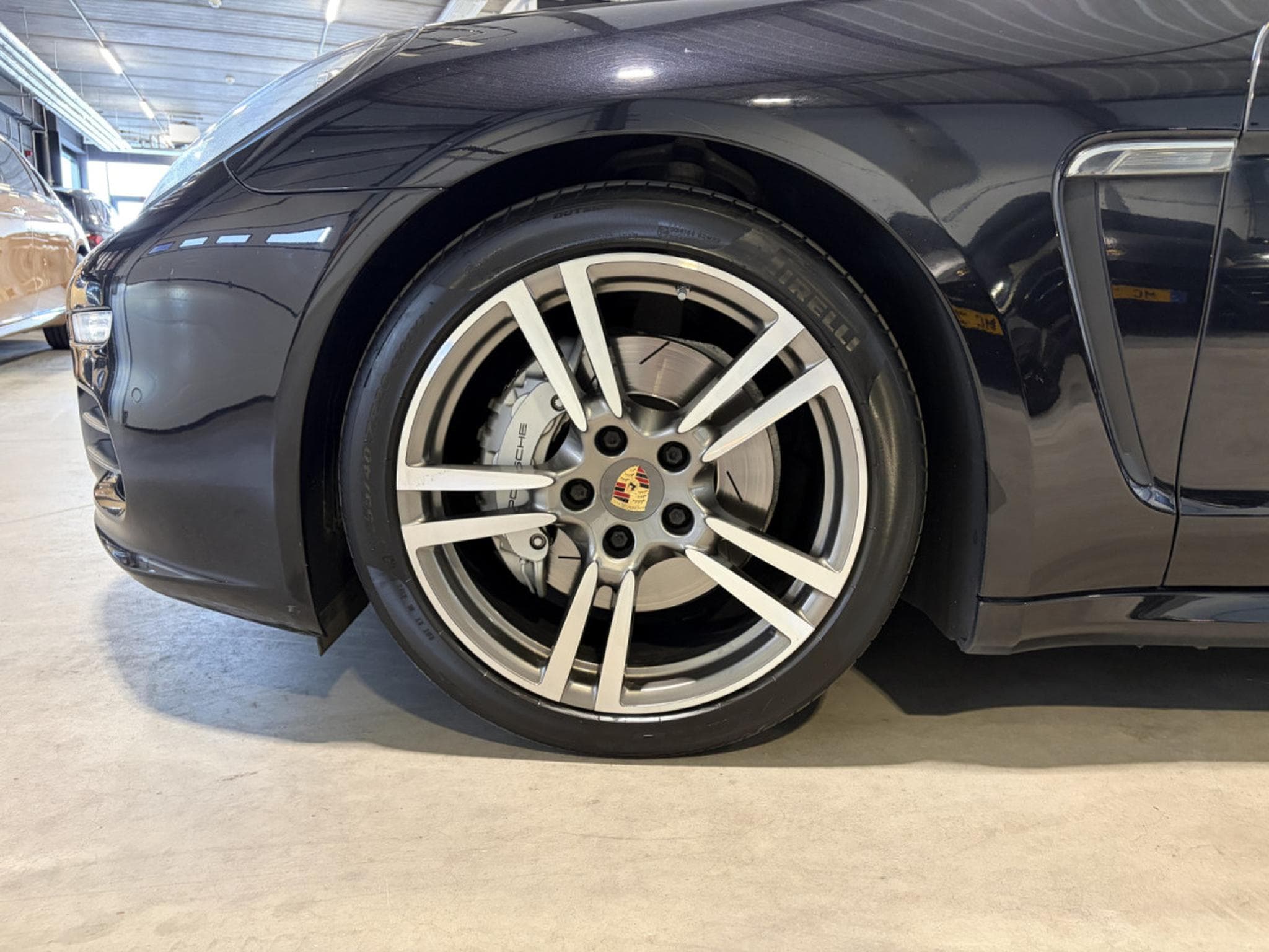 Porsche Panamera Panamera 4 S (2015) - Photo 24