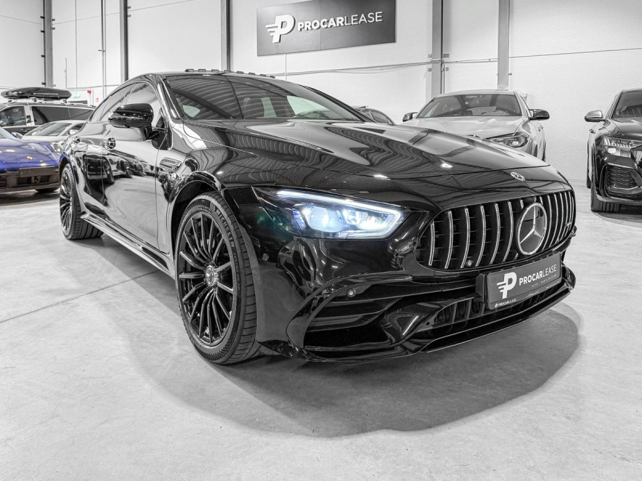 Mercedes AMG GT 4-Door GT53 4-Door / 4 MATIC/ RIDE CONTROL/ 360°/ AMG PERFORMANCE (2022) - Photo 3