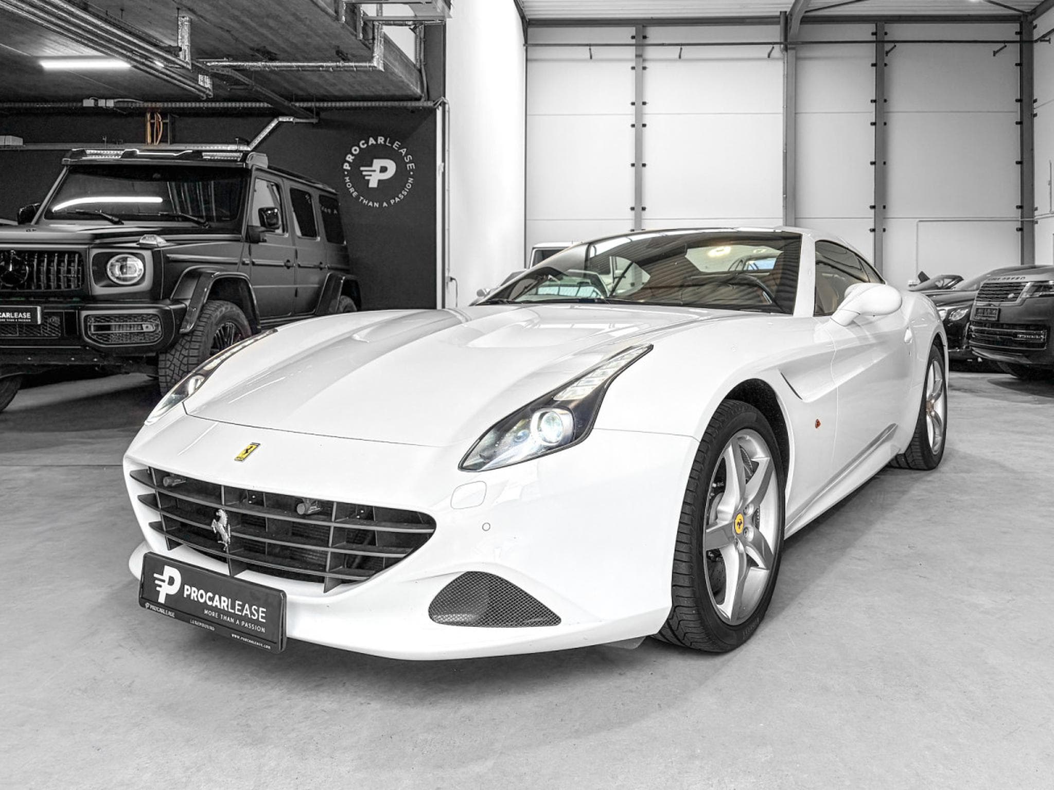 Ferrari California California T / 3.9 V8 / 4-Sitzer / (2015) - Photo 1