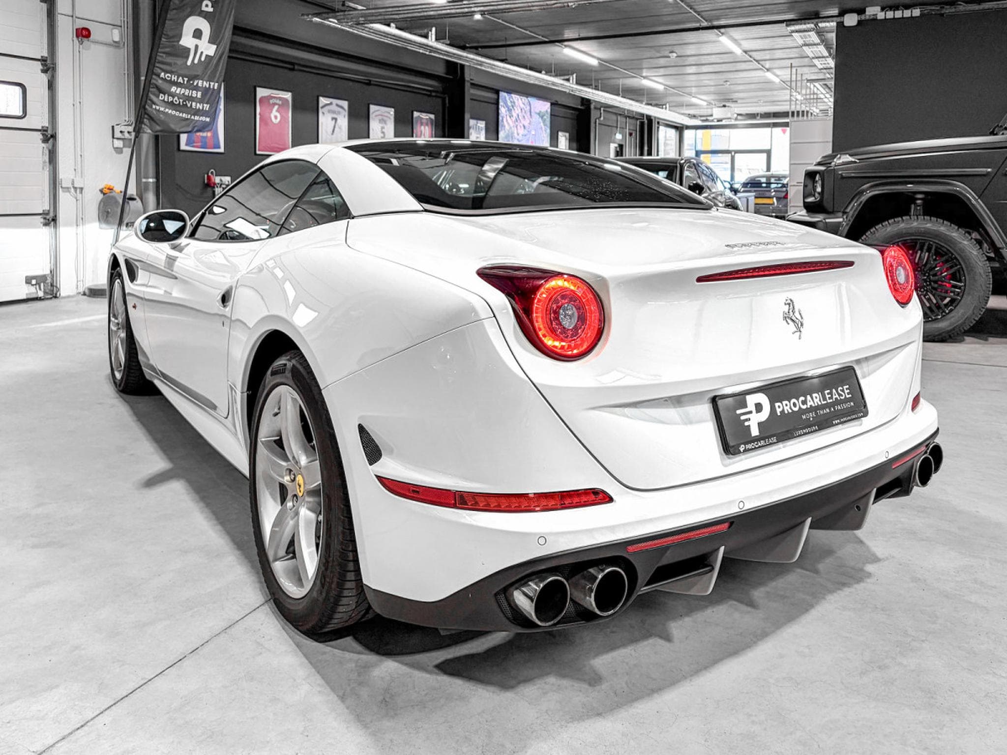 Ferrari California California T / 3.9 V8 / 4-Sitzer / (2015) - Photo 12