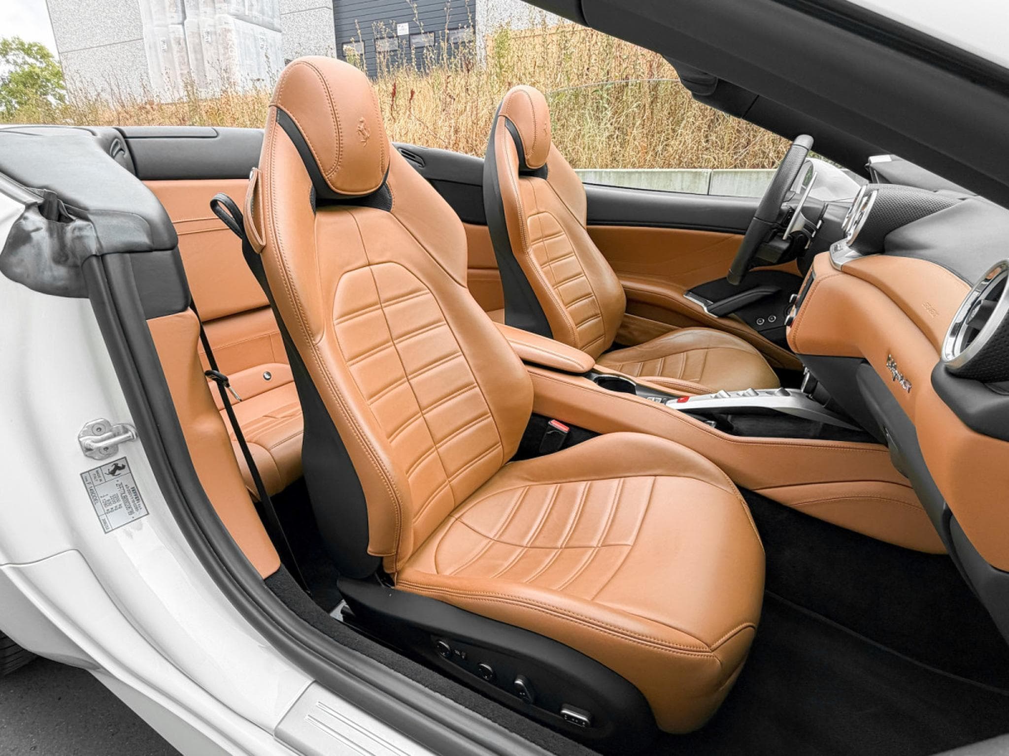 Ferrari California California T / 3.9 V8 / 4-Sitzer / (2015) - Photo 14