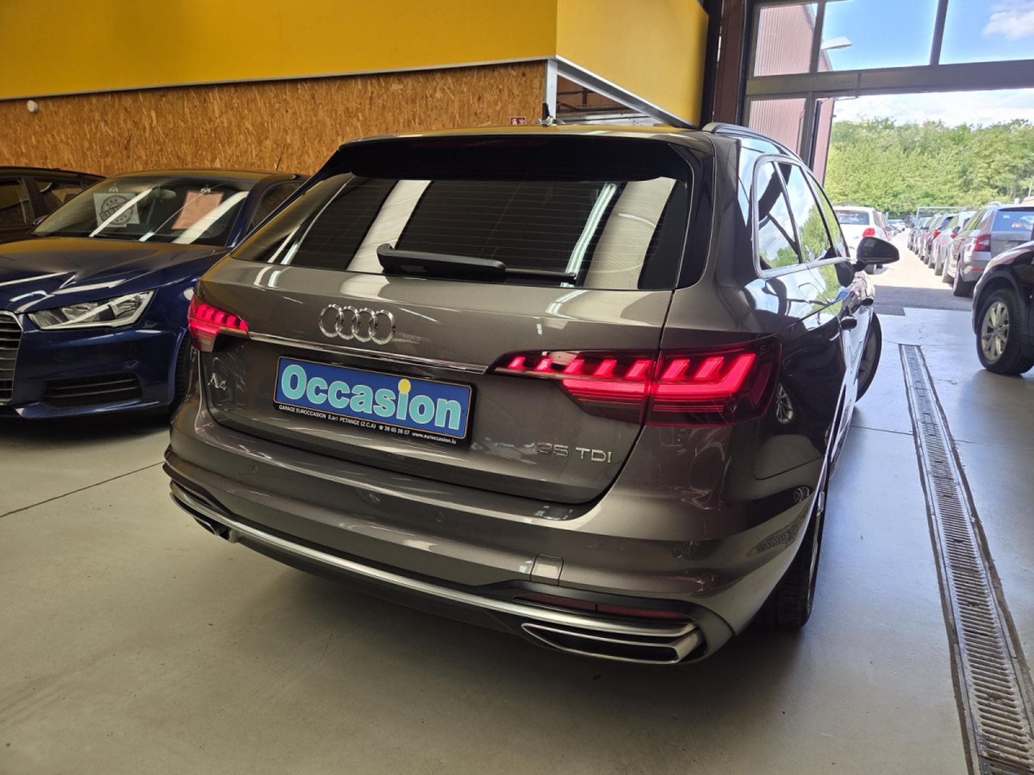 Audi A4 35 TDI 163CV AVANT S-TRONIC (2020) - Photo 4