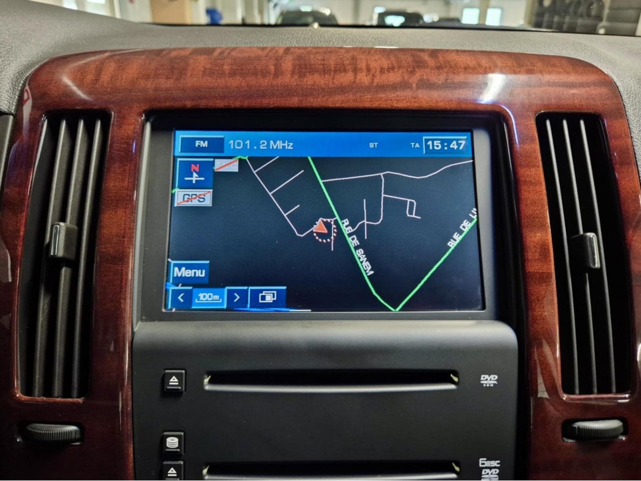 Cadillac STS 4.6 V8 HEAD UP BOSE CUIR NAVI EUROPA COC (2010) - Photo 10