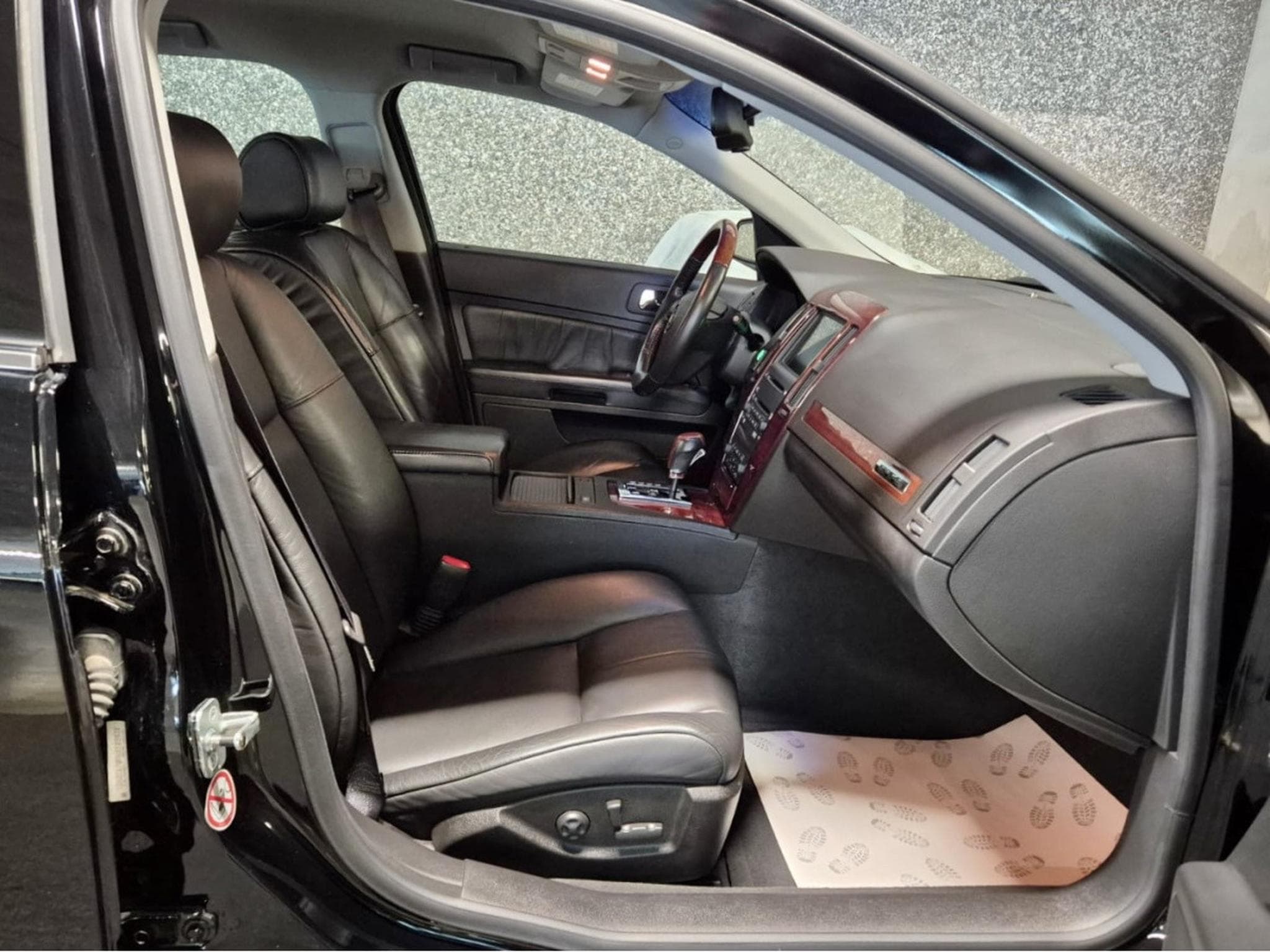 Cadillac STS 4.6 V8 HEAD UP BOSE CUIR NAVI EUROPA COC (2010) - Photo 5