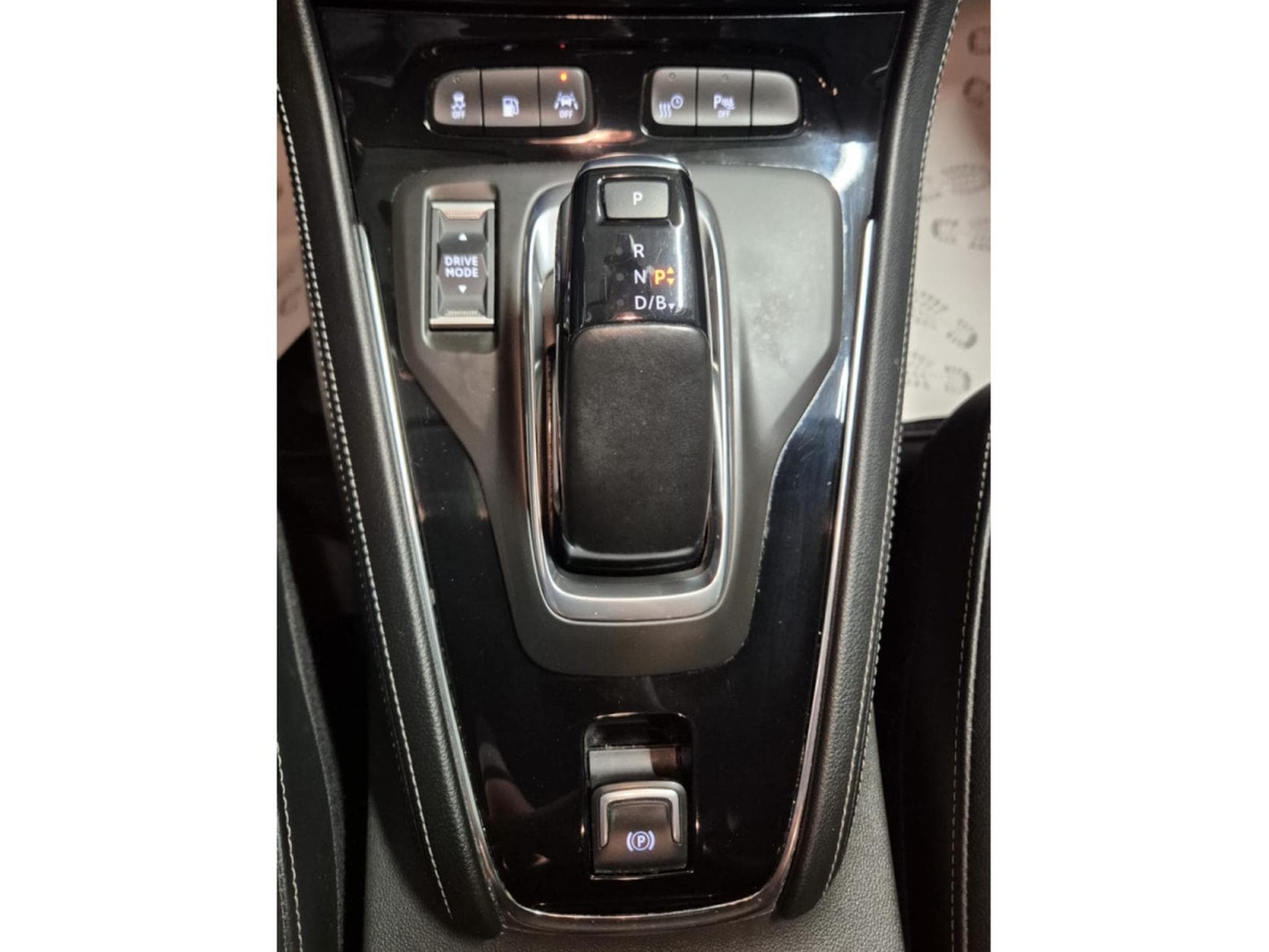 Opel Grandland ULTIMATE PHEV NAVI 360CAM CUIR 1 HAND (2021) - Photo 11