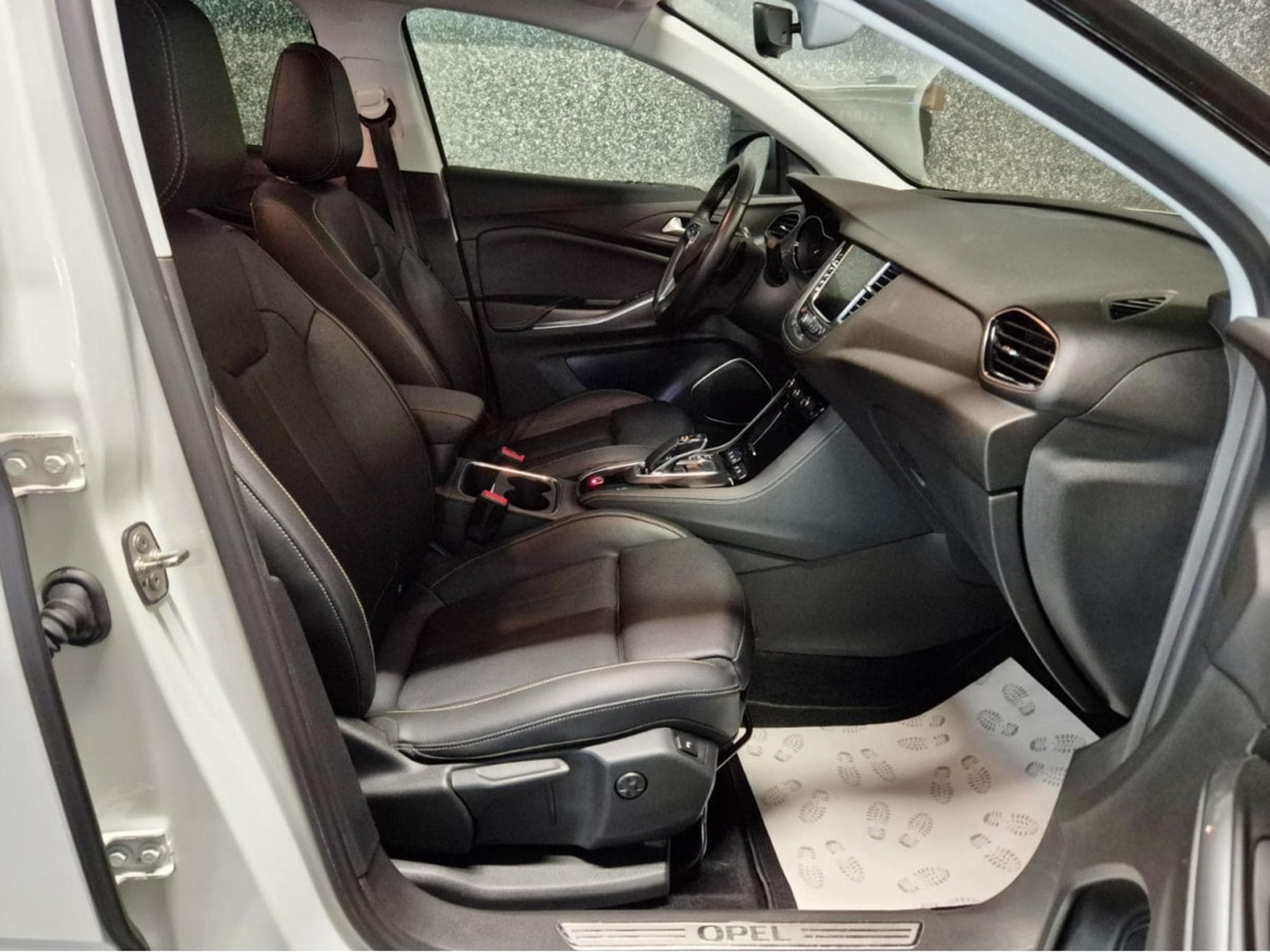 Opel Grandland ULTIMATE PHEV NAVI 360CAM CUIR 1 HAND (2021) - Photo 4