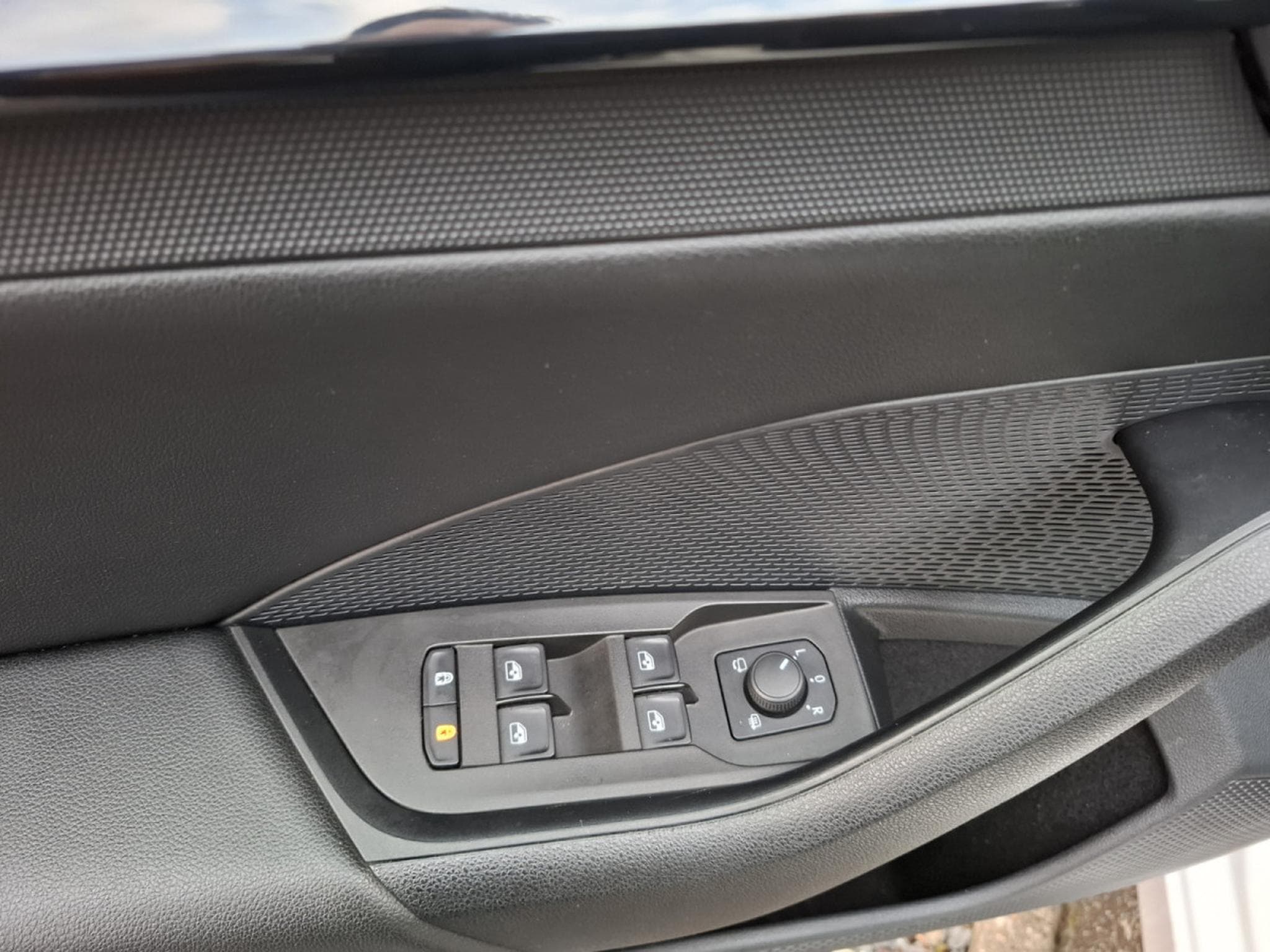 Skoda Octavia 2.0 TDI COMBI AMBITION LED (2020) - Photo 12