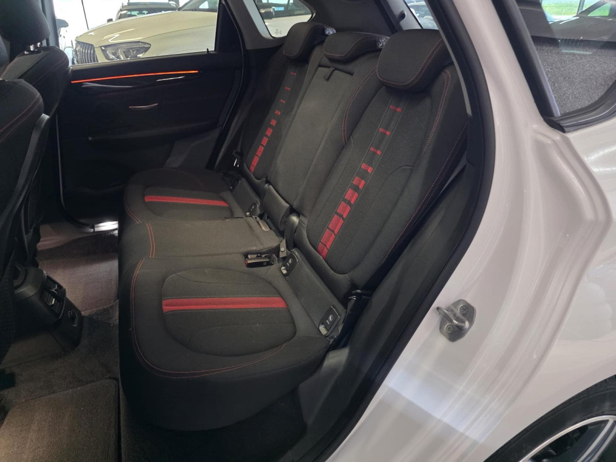 BMW 225 XE Hybrid PLUG IN iPERFORMANCE SPORTLINE HEAD UP PANO LED NA (2018) - Photo 12
