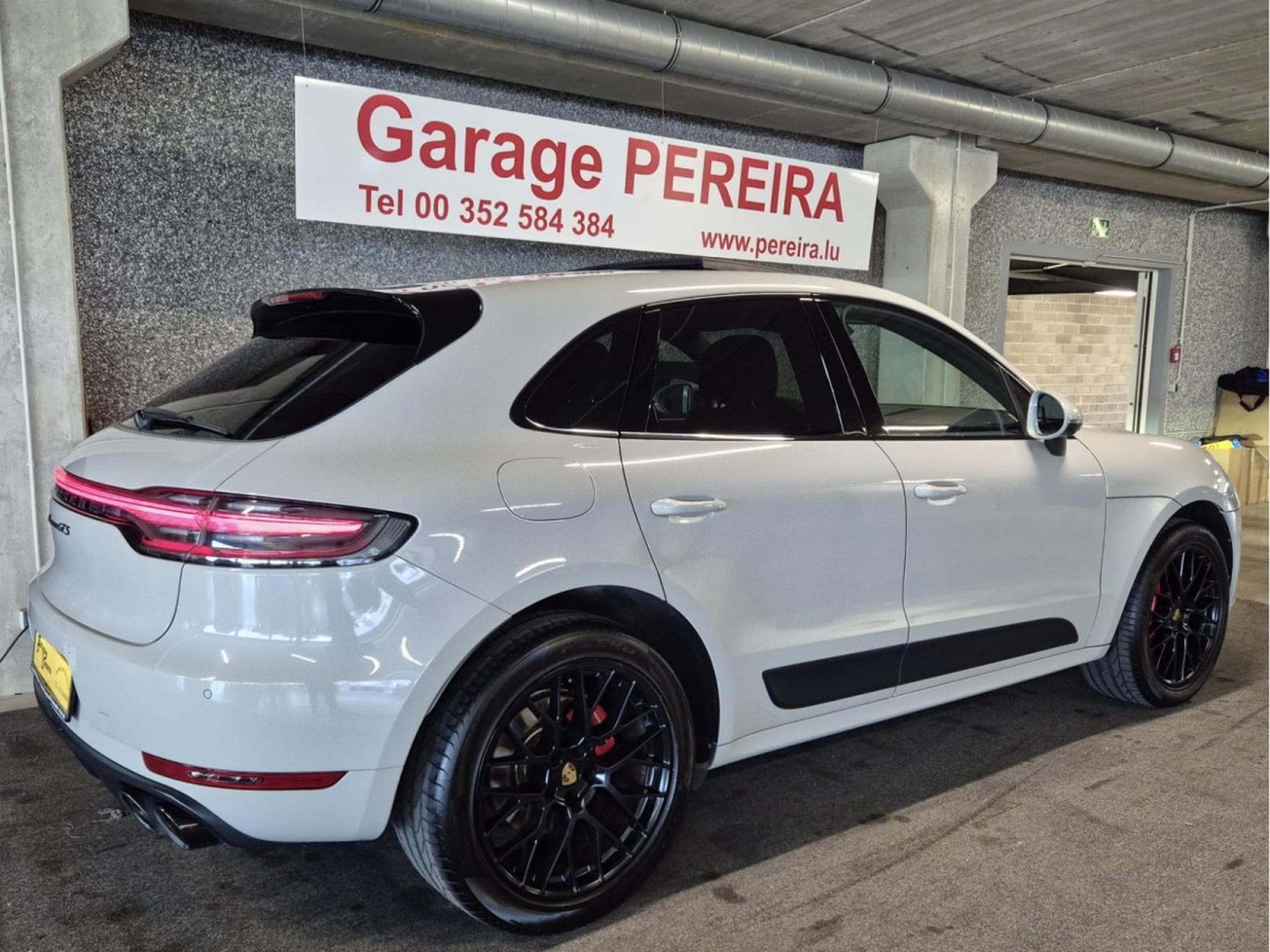 Porsche Macan 2.9 GTS PANO CUIR NAVI (2021) - Photo 2