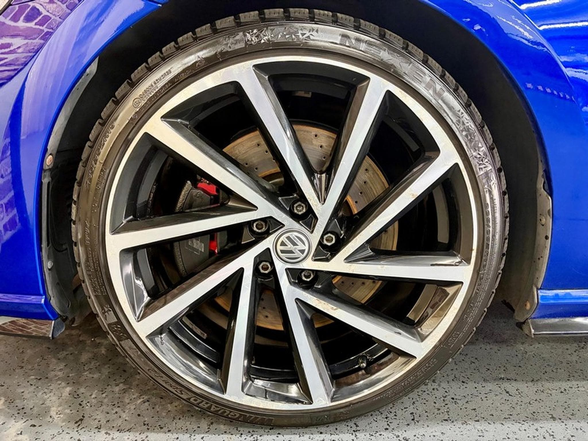 VW Golf Golf VII R Variant 2.0 TFSi 310cv Auto 4Motion (2017) - Photo 3