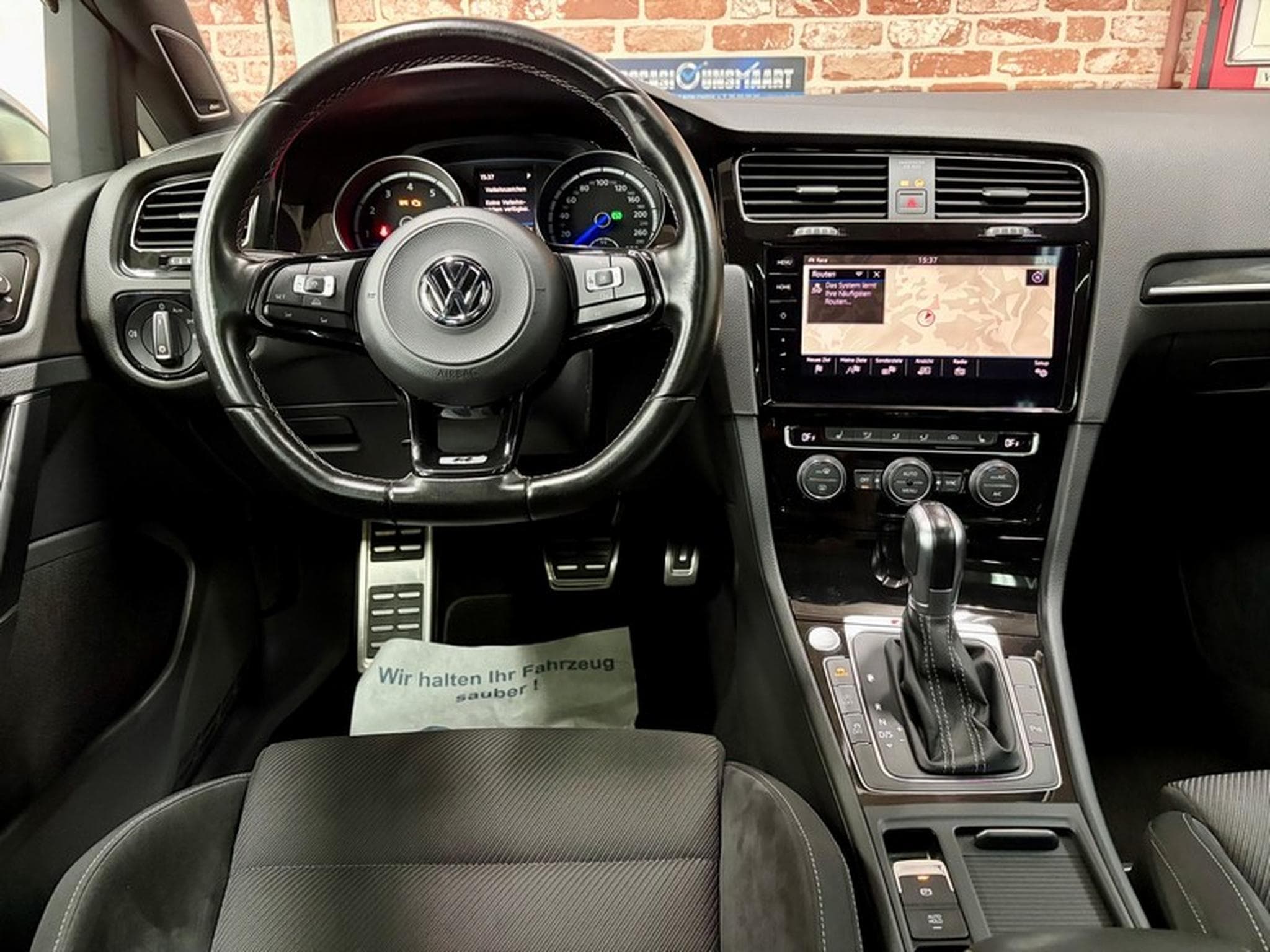 VW Golf Golf VII R Variant 2.0 TFSi 310cv Auto 4Motion (2017) - Photo 4