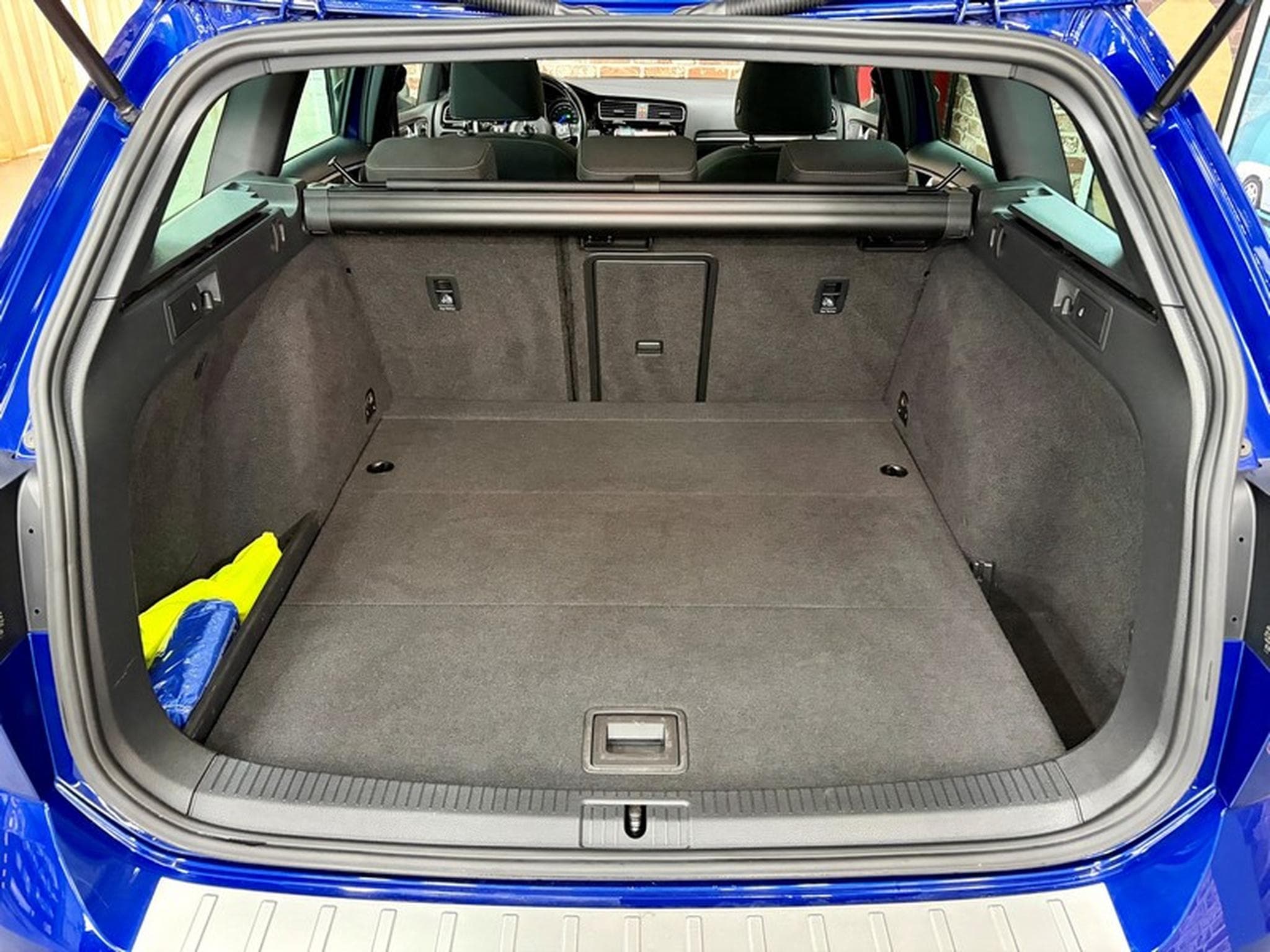 VW Golf Golf VII R Variant 2.0 TFSi 310cv Auto 4Motion (2017) - Photo 7