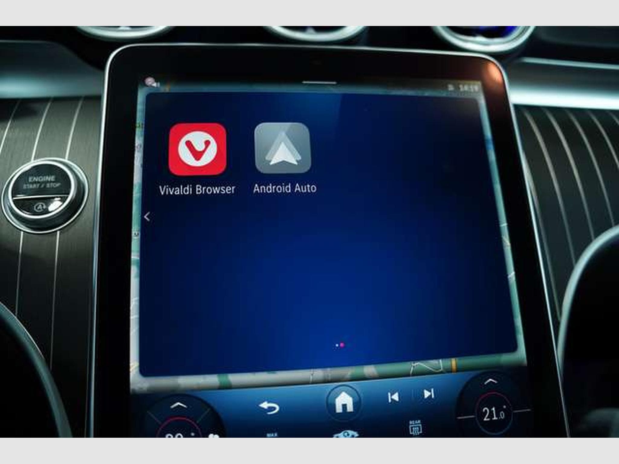 Mercedes CLE 200 AMG Line Premium Coupé *Pano *Night *SHZ (2024) - Photo 41