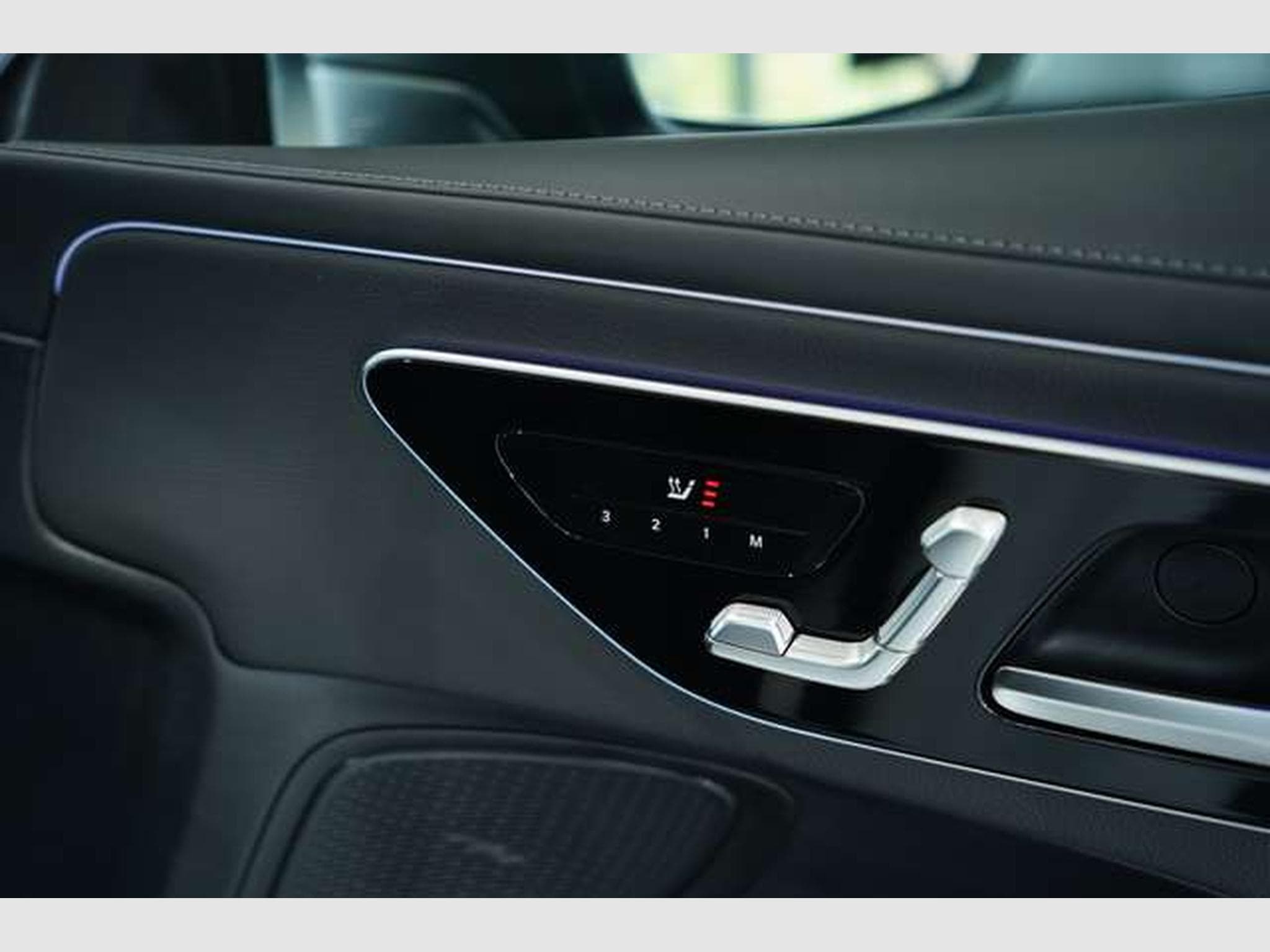 Mercedes CLE 200 AMG Line Premium Coupé *Pano *Night *SHZ (2024) - Photo 43