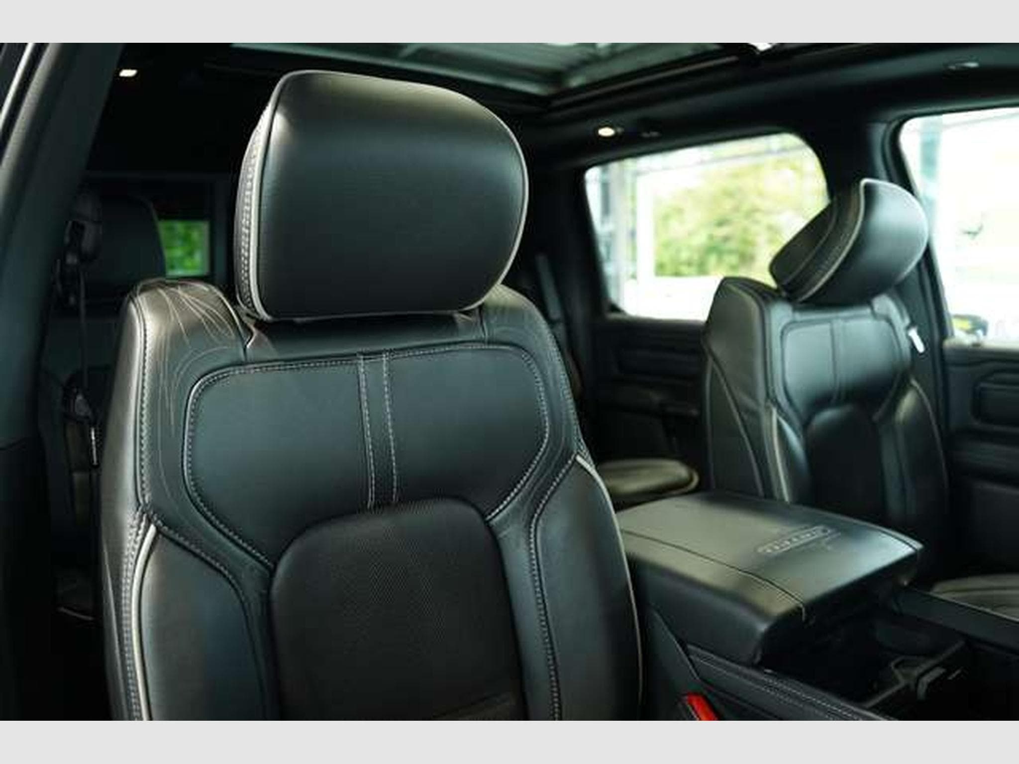 Dodge RAM 1500 Limited 4X4 1.H*Gas-Anlage *360° *GSD (2024) - Photo 22