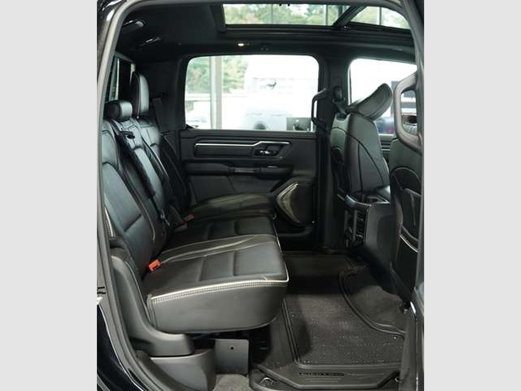 Dodge RAM 1500 Limited 4X4 1.H*Gas-Anlage *360° *GSD (2024) - Photo 24