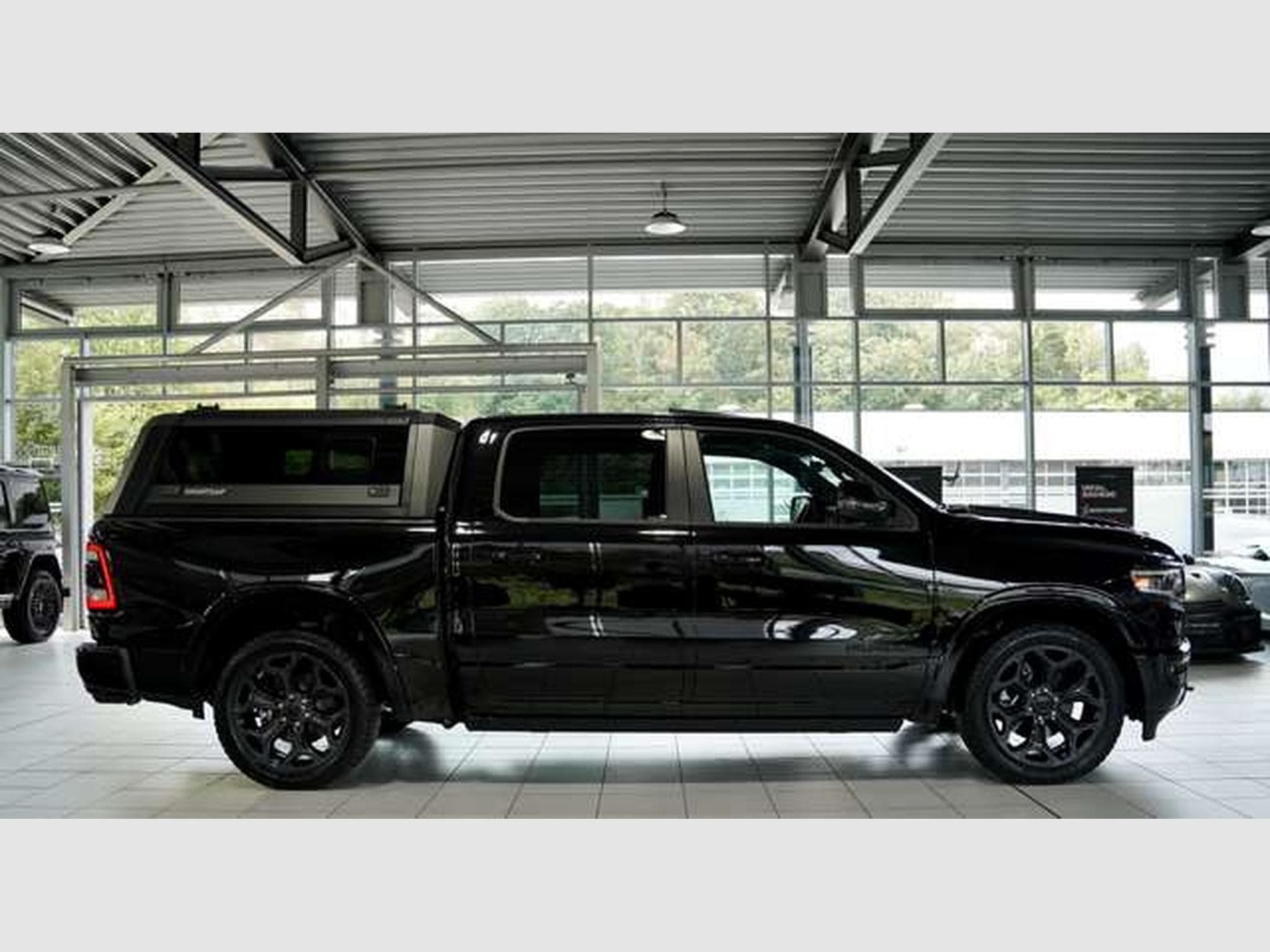 Dodge RAM 1500 Limited 4X4 1.H*Gas-Anlage *360° *GSD (2024) - Photo 5