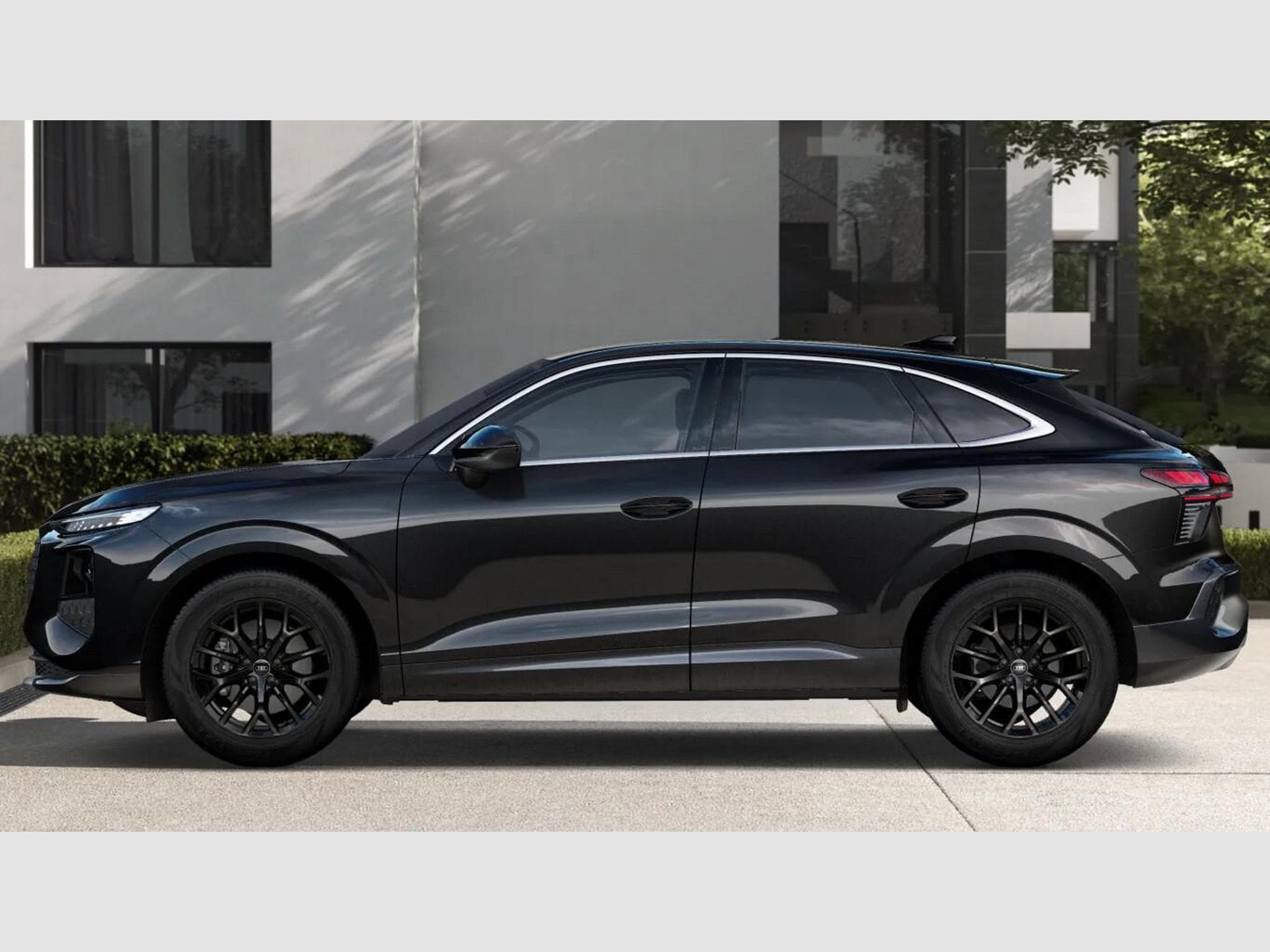 Audi Q3 Sportback Intense (2026) - Photo 2