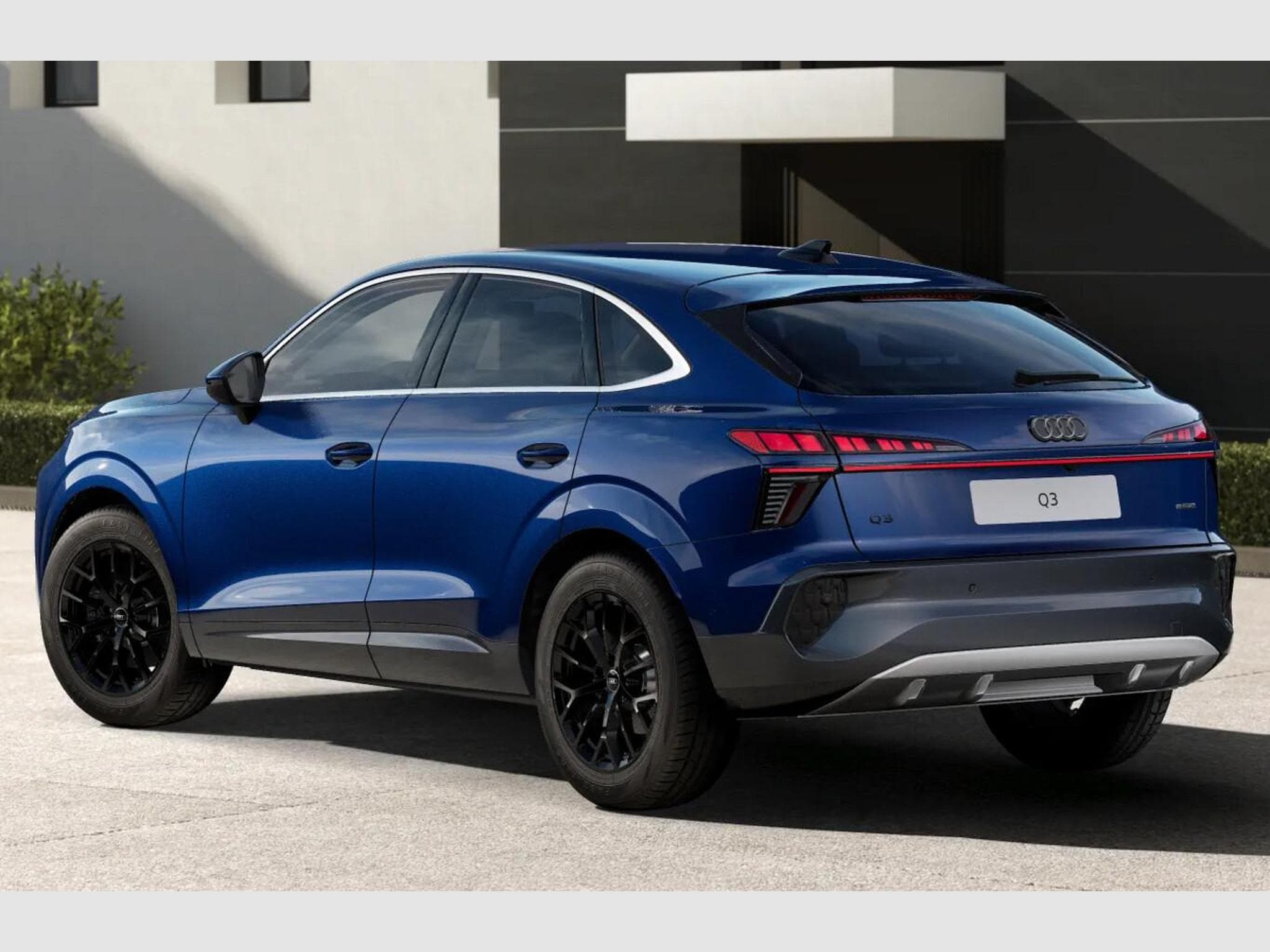 Audi Q3 Sportback Intense (2026) - Photo 3